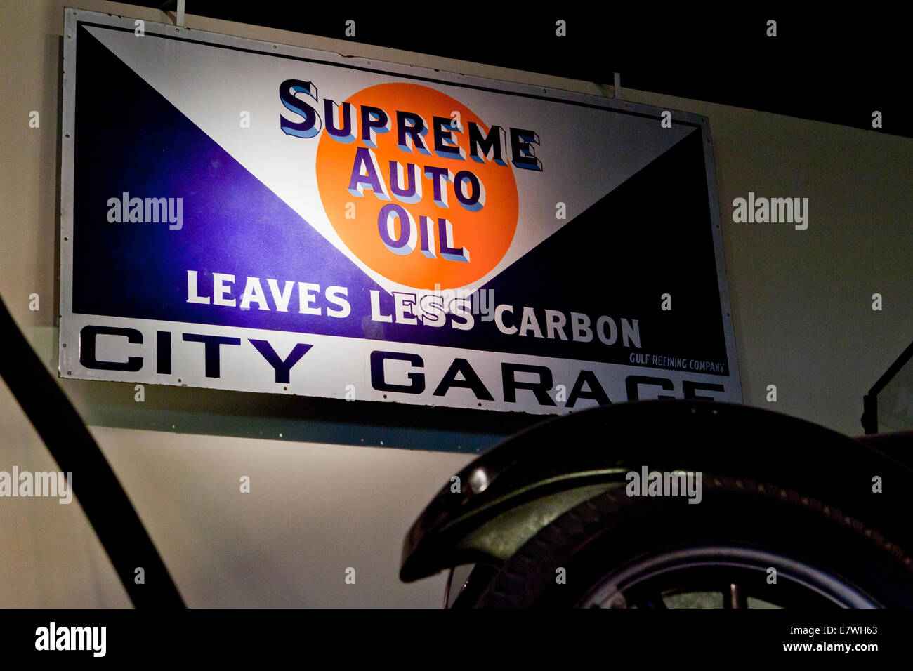 Vintage supremo olio Auto / Garage cittadino stagno segno, circa trenta - US STATI UNITI D'America America del nord America del nord America del Nord America Foto Stock