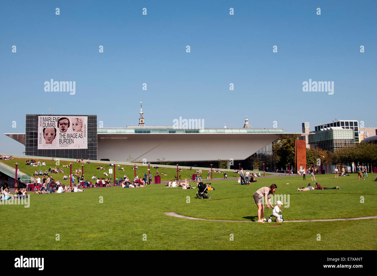 Stedelijk Museum Museumplein (Museum Square) Amsterdam Paesi Bassi Foto Stock