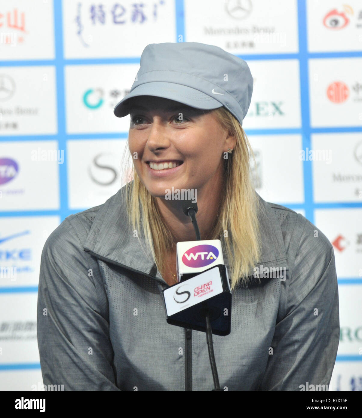 Pechino, Cina. 26 Sep, 2014. Il russo tennista Maria Sharapova assiste il 2014 la Cina apre conferenza stampa a Pechino, capitale della Cina, Sett. 26, 2014. Credito: Li Wen/Xinhua/Alamy Live News Foto Stock