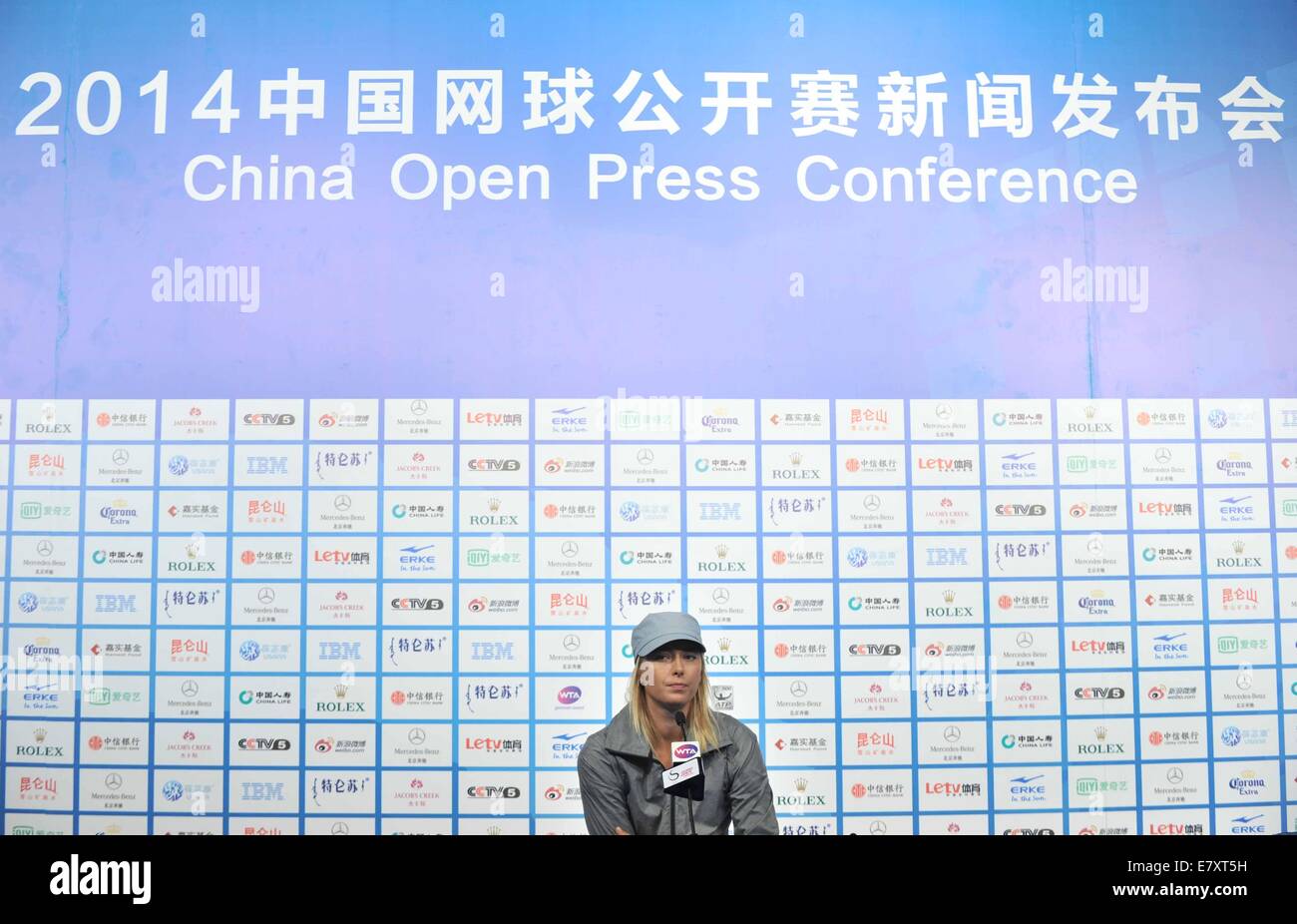 Pechino, Cina. 26 Sep, 2014. Il russo tennista Maria Sharapova assiste il 2014 la Cina apre conferenza stampa a Pechino, capitale della Cina, Sett. 26, 2014. Credito: Li Wen/Xinhua/Alamy Live News Foto Stock