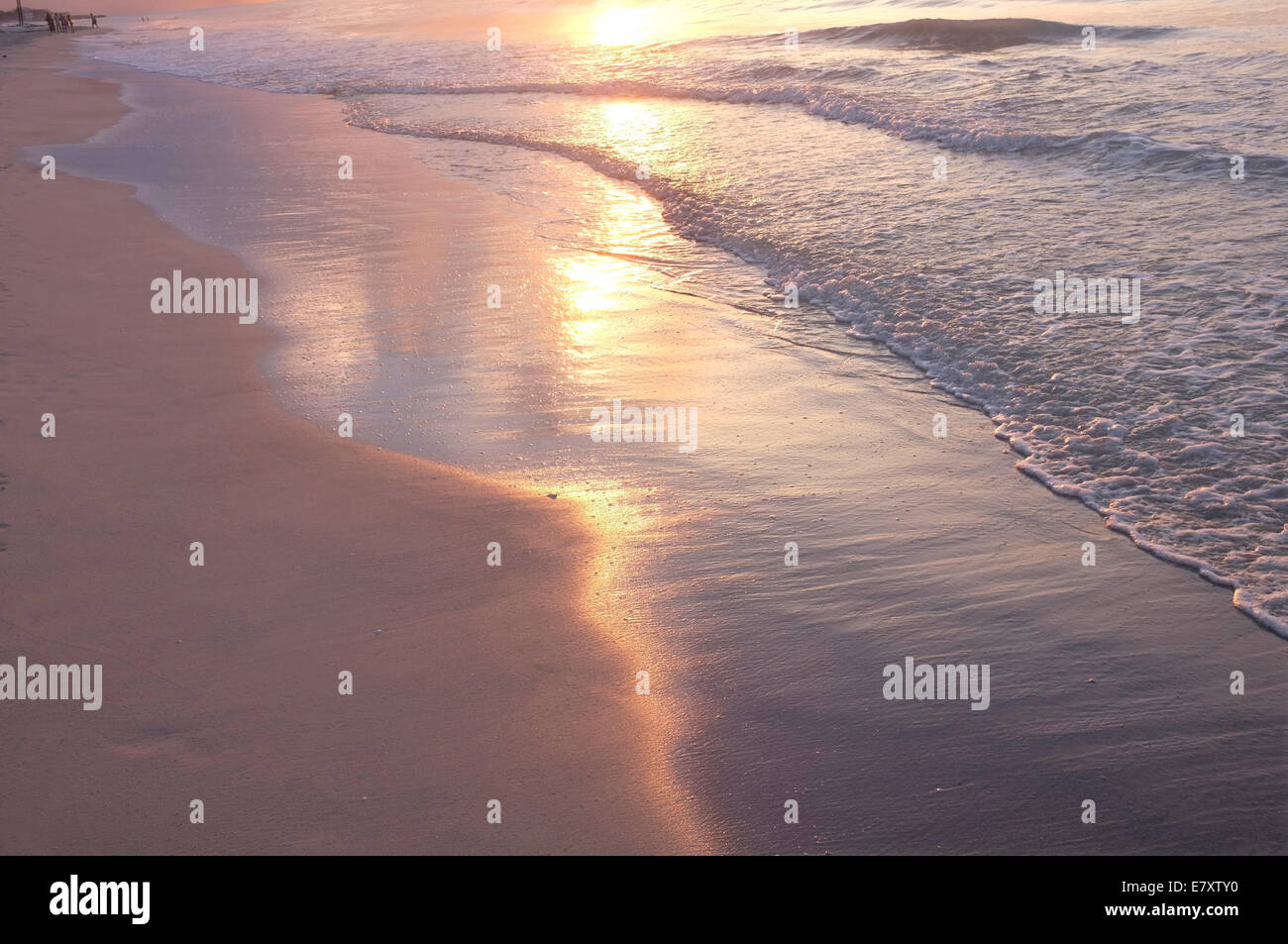 Spiaggia nella luce della sera, provincia di Matanzas, Cuba Foto Stock
