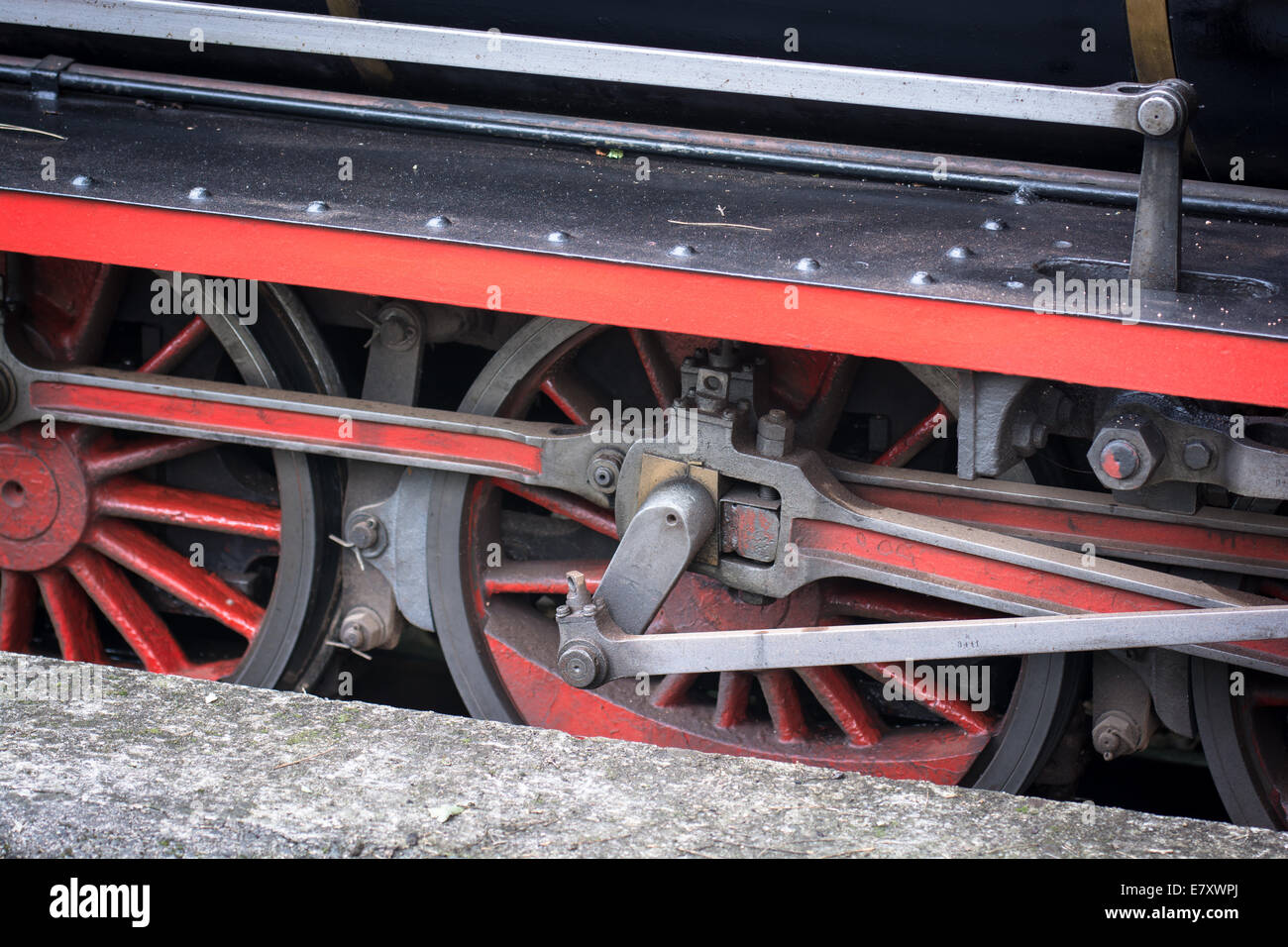 Ruote di UN treno a vapore d'epoca Foto Stock