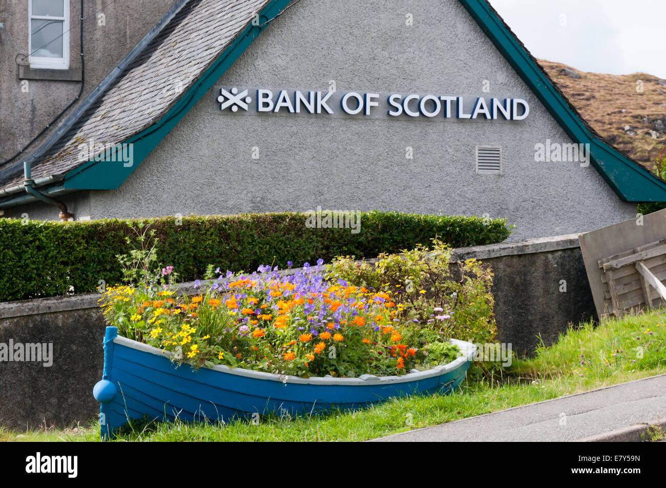 Bank of Scotland locali nella piccola cittadina di Tarbert sull'isola di Lewis. Foto Stock