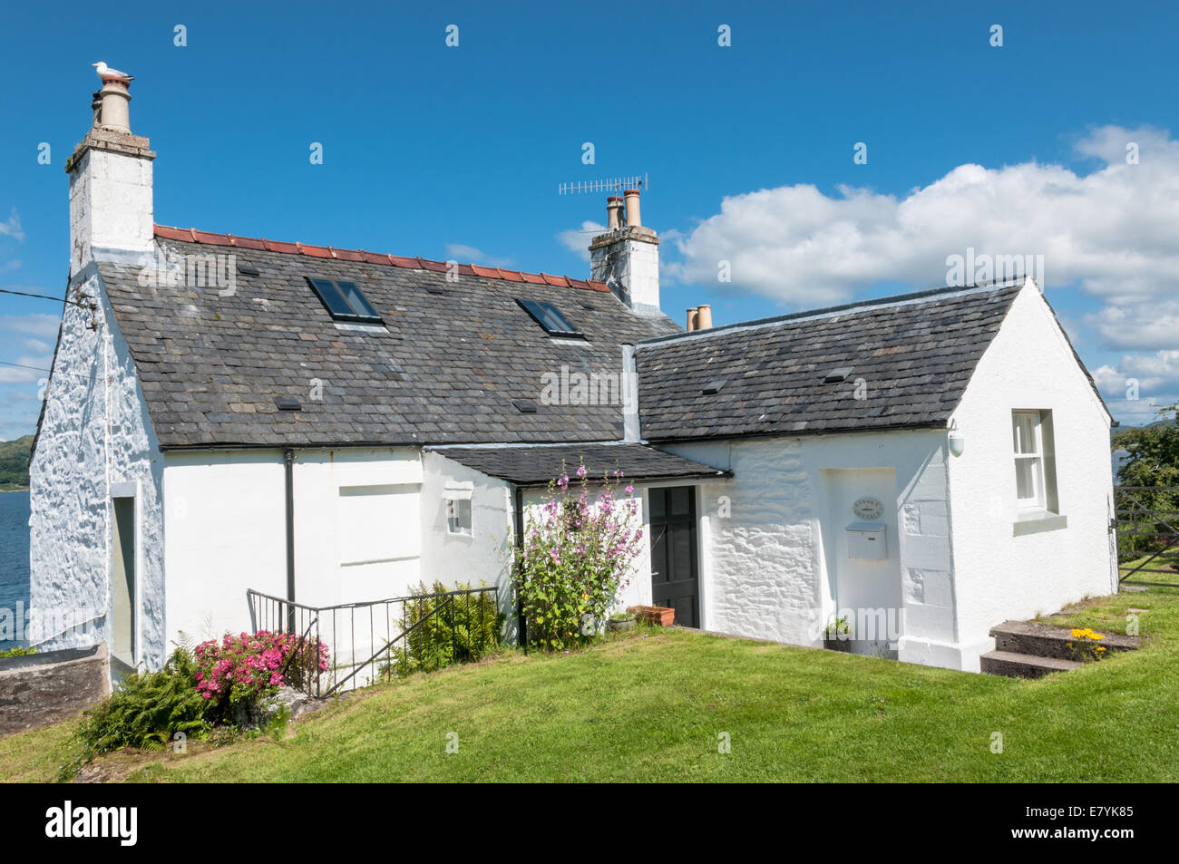 Bloccare i detentori cottage Crinan Canal Crinan Argyll & Bute Scozia Scotland Foto Stock