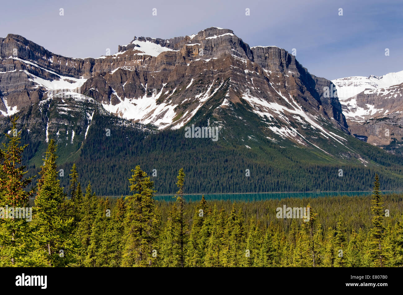 Al Lago Bow, Icefields Parkway, Banff, Alberta, Canada Foto Stock