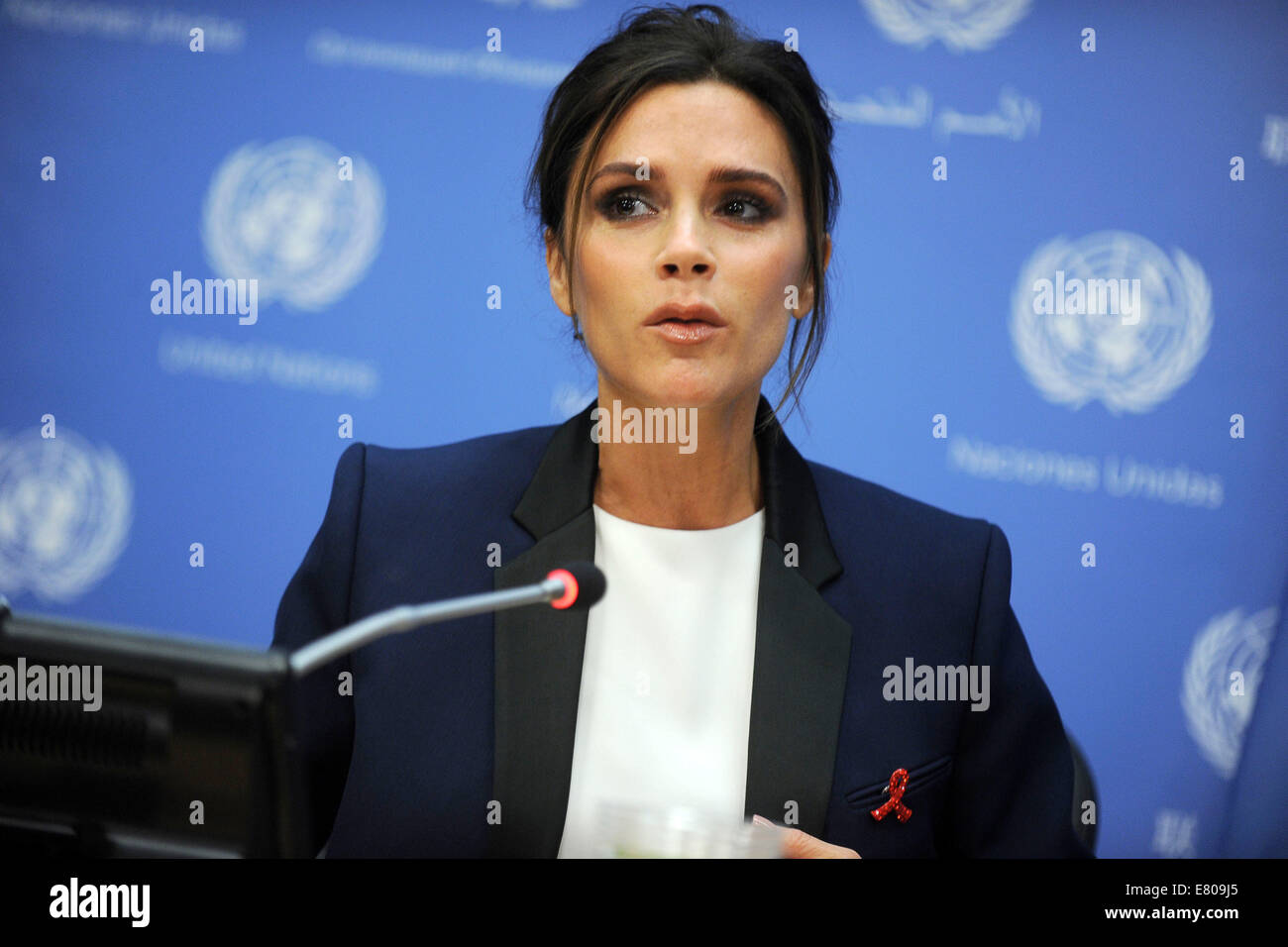 L UNAIDS international Ambasciatrice di buona volontà, British fashion designer Victoria Beckham partecipa a una conferenza stampa sulla branca del sessantanovesima sessione dell' Assemblea generale delle Nazioni Unite presso le Nazioni Unite a New York il 25 settembre 2014/picture alliance Foto Stock