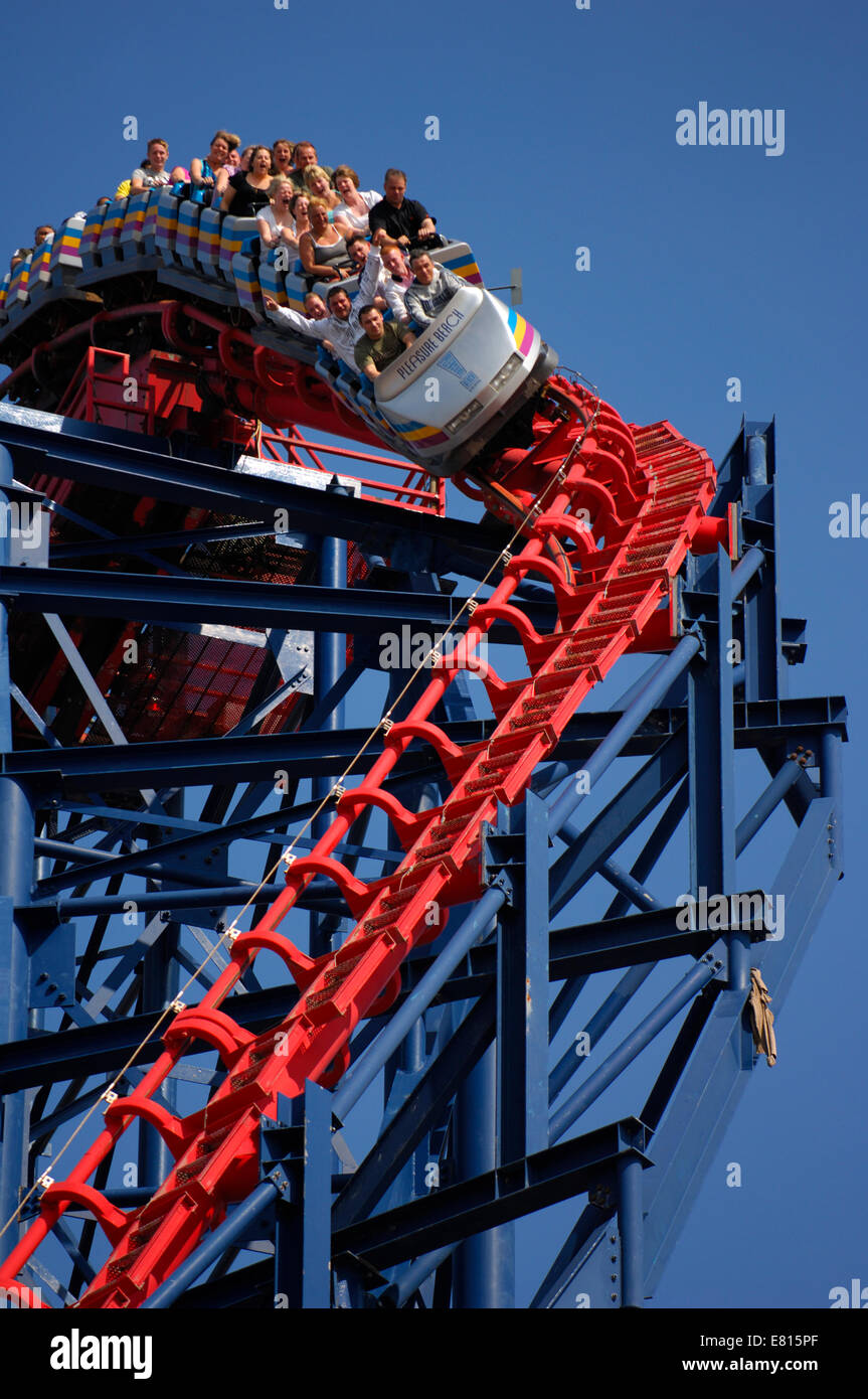 La Pepsi Max Big One a Pleasure Beach di Blackpool Foto Stock