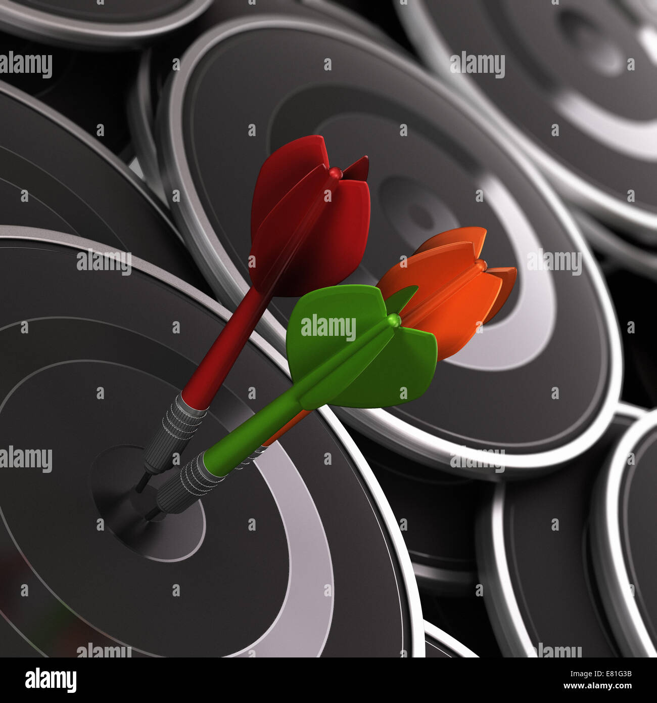 Tre freccette nel centro di un bersaglio nero, con molti altri intorno ad esso. Concetto di immagine per illustrare le prestazioni aziendali o Foto Stock