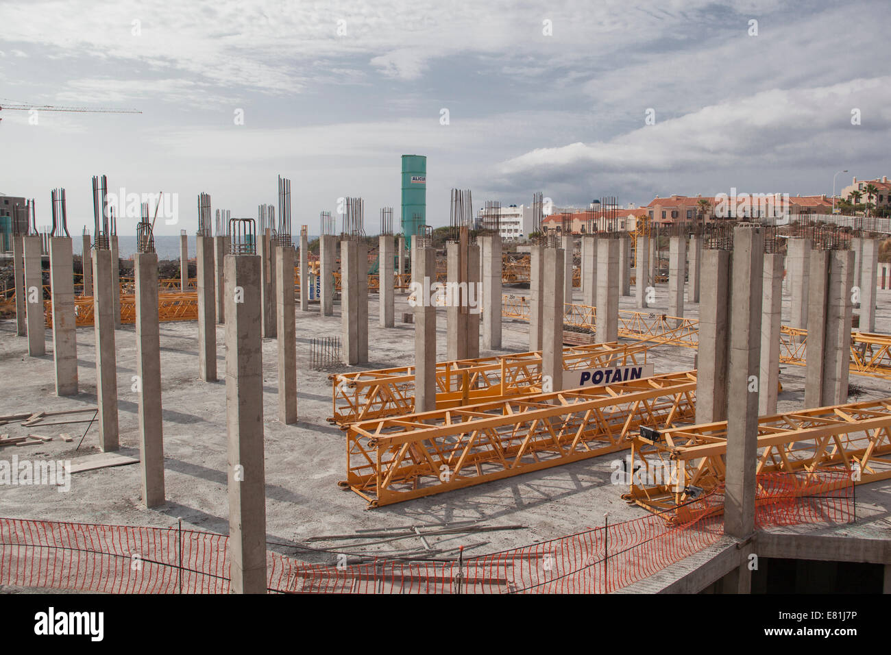 Isole Canarie Tenerife edificio incompiuto hotel Foto Stock