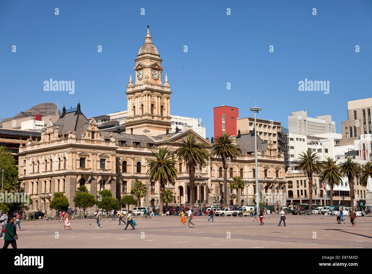 Il vecchio municipio e la Grand Parade Square, Città del Capo, Western Cape, Sud Africa Foto Stock