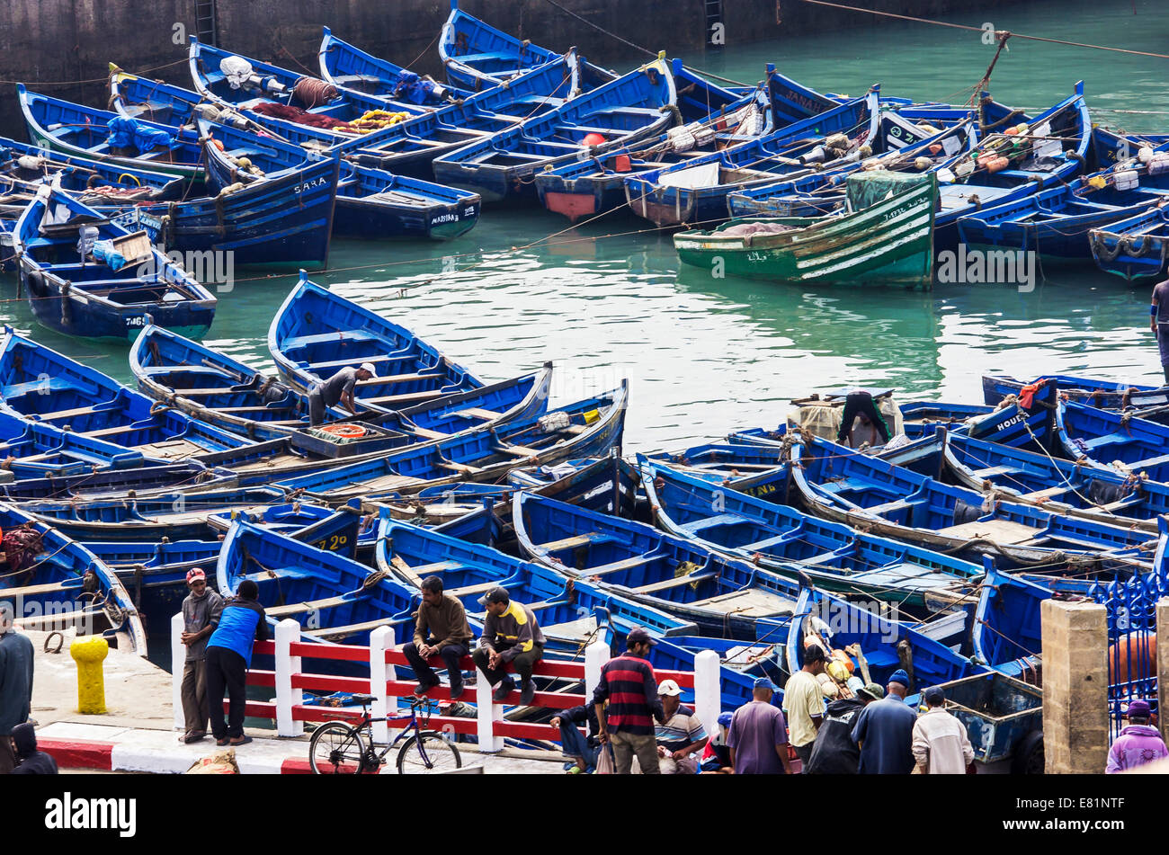 Porto con barche da pesca, Essaouira Marrakech-Tensift-El Haouz, Marocco  Foto stock - Alamy