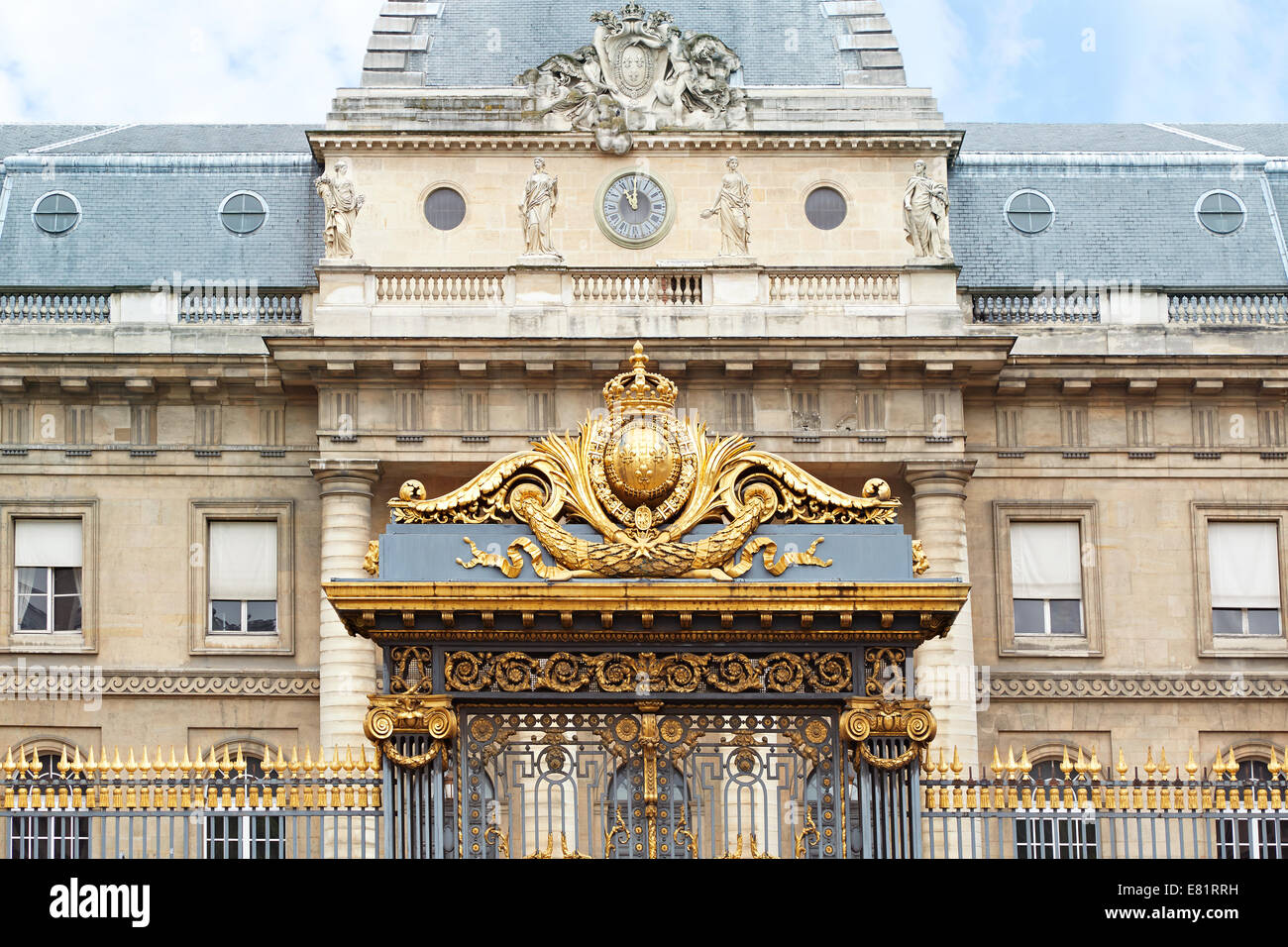 Palazzo di Giustizia facciata a Parigi, il Palais de Justice Foto Stock