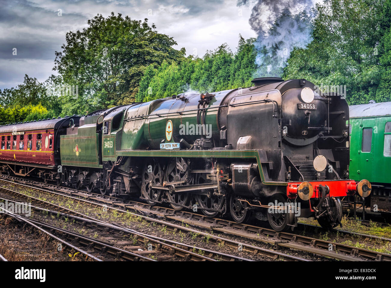 34053 Sir Keith Park, SR battaglia della Gran Bretagna classe locomotore in Severn Valley Railway. Foto Stock