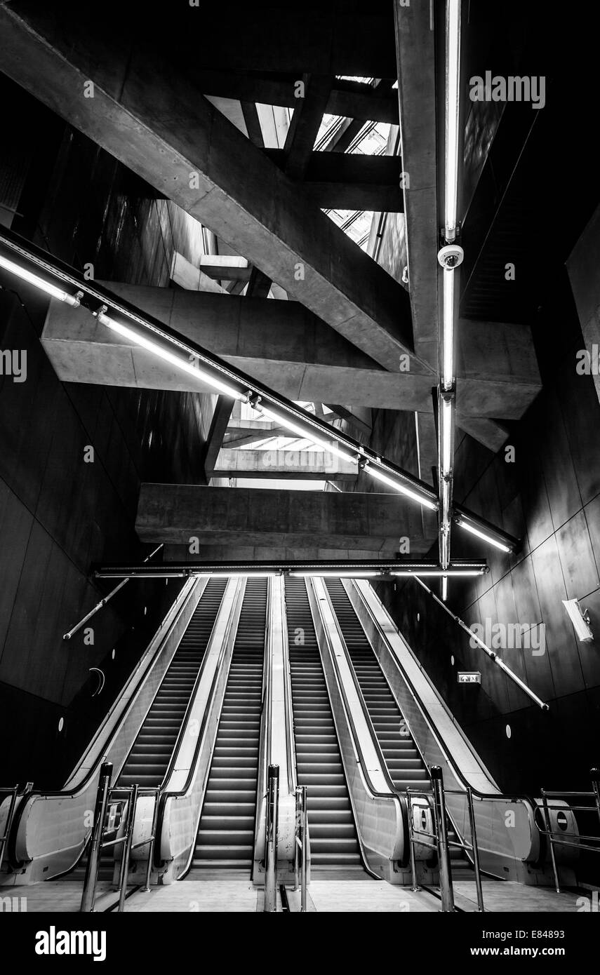 Metro moderno interno Foto Stock