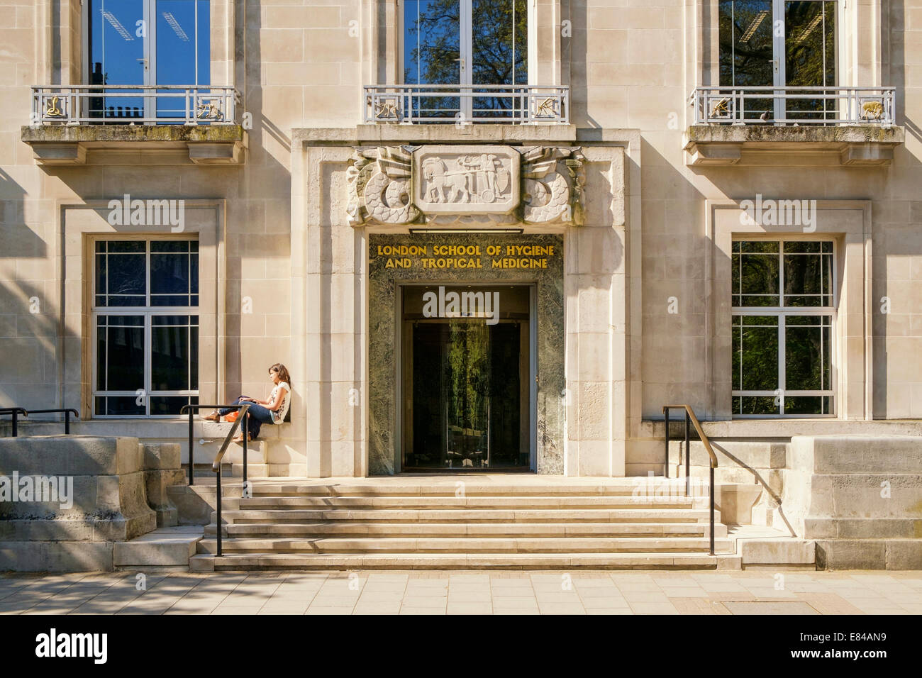 Ingresso alla Scuola Londinese di Igiene e Medicina Tropicale University of London REGNO UNITO Foto Stock