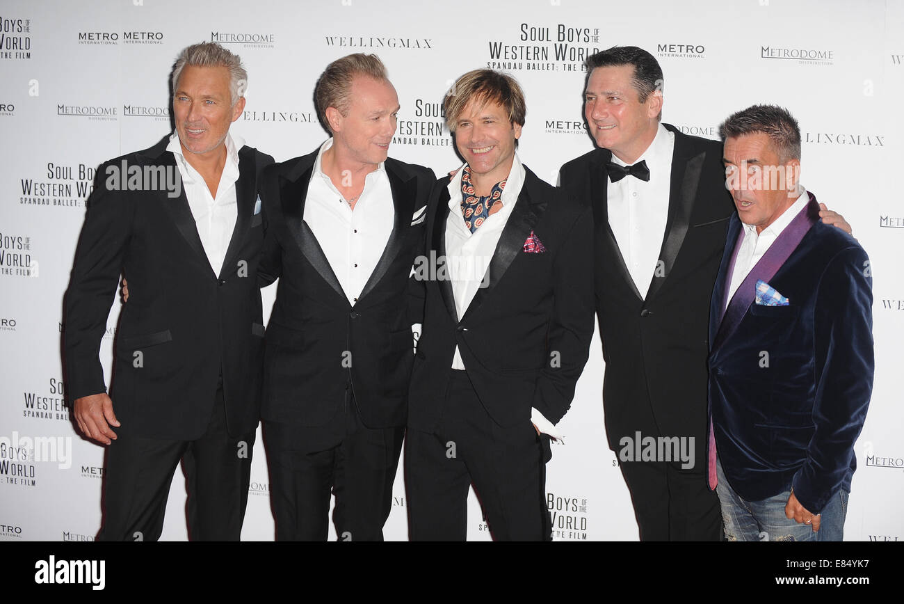 Londra, Regno Unito. Il 30 settembre, 2014. Martin Kemp, Gary Kemp, Steve Norman, Tony Hadley e John Keeble frequentare la Premiere mondiale di 'Soul ragazzi di tutto il Mondo Occidentale' alla Royal Albert Hall Credito: Ferdaus Shamim/ZUMA filo/Alamy Live News Foto Stock