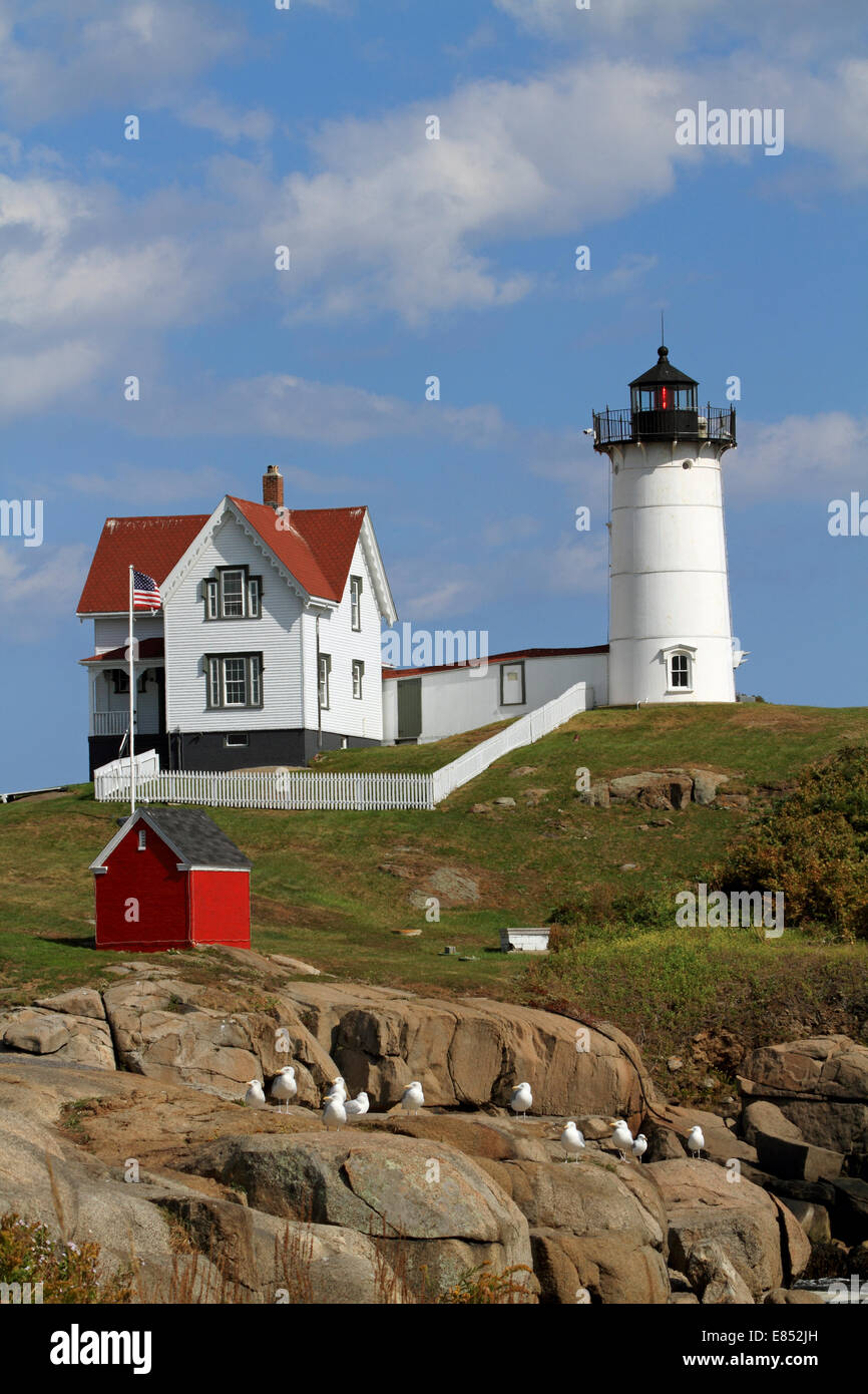 Cape Neddick faro anche chiamato Nubble Luce, York Maine, Stati Uniti d'America Foto Stock