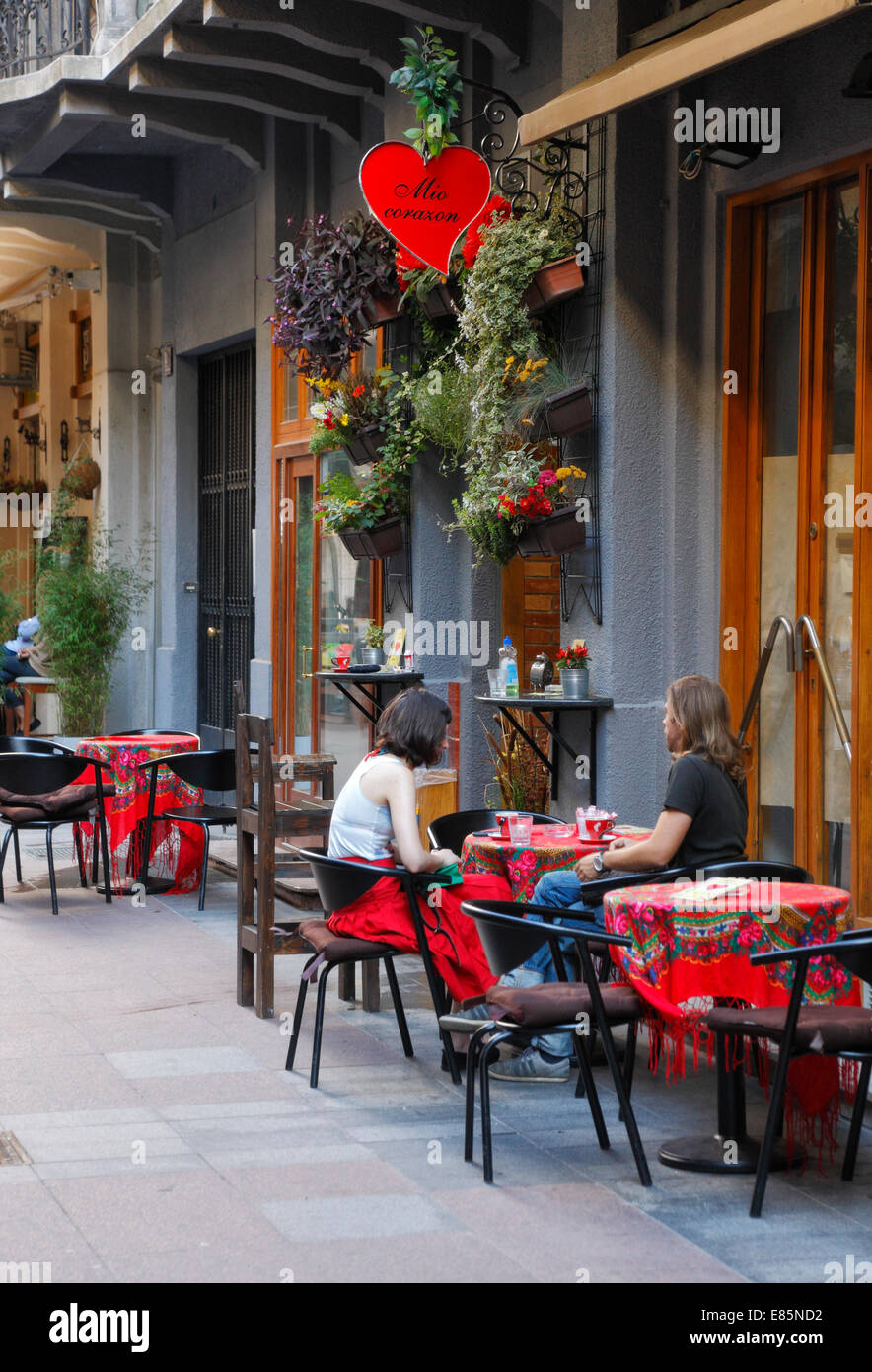 Zagabria cafe, il passaggio delle sorelle Bakovic Foto Stock