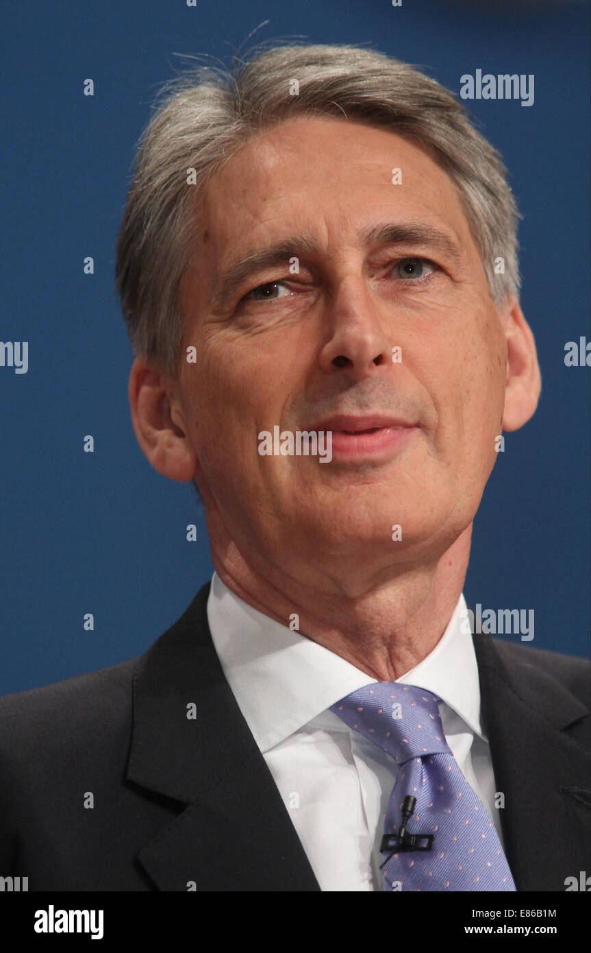 PHILIP HAMMOND MP IL SEGRETARIO DI STATO PER GLI STRANIERI 01 ottobre 2014 CPI BIRMINGHAM INGHILTERRA Foto Stock