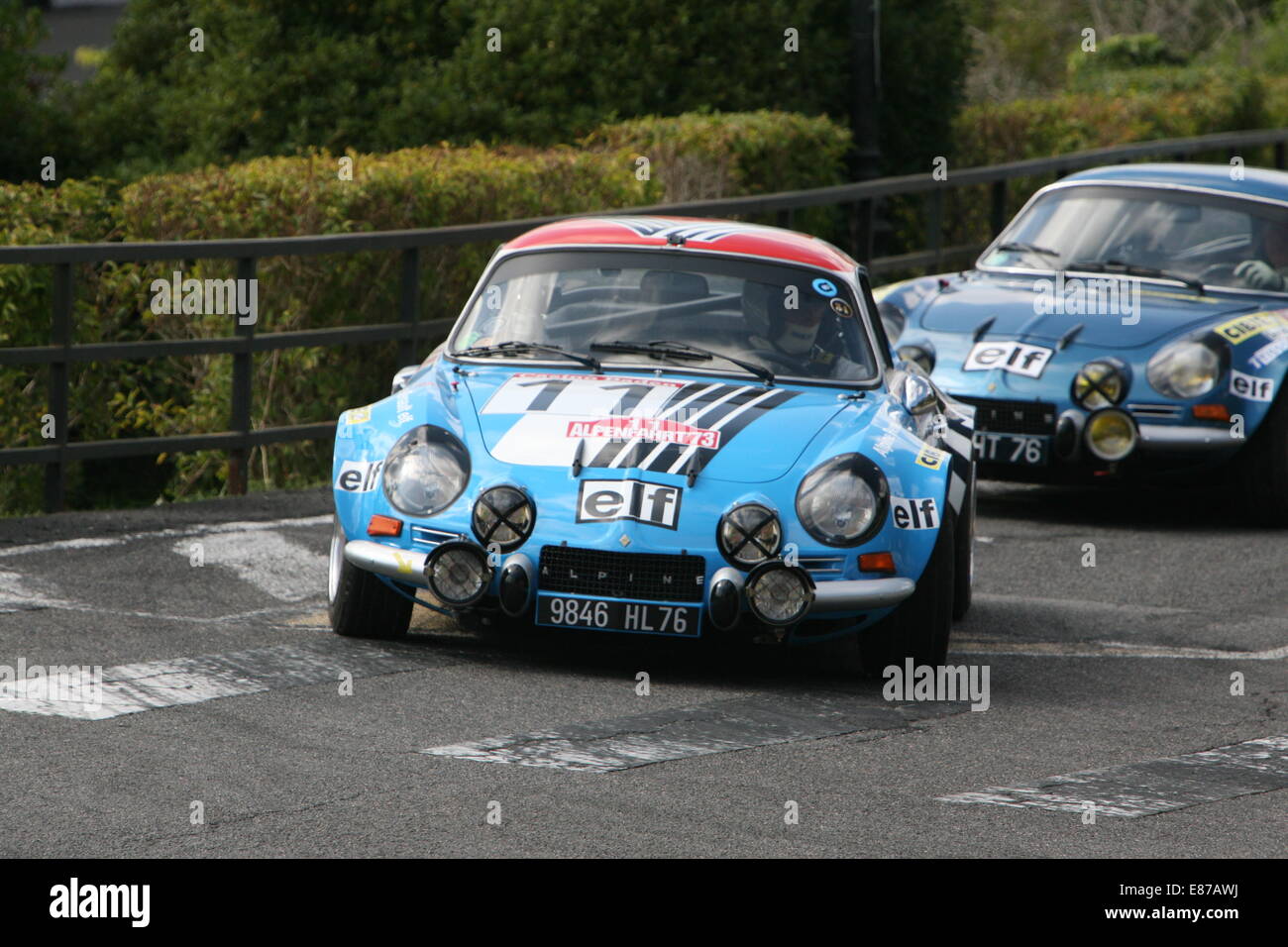 Auto racing a Angouleme intorno ai bastioni gara incontro 2014 a Fangio stand corner Foto Stock