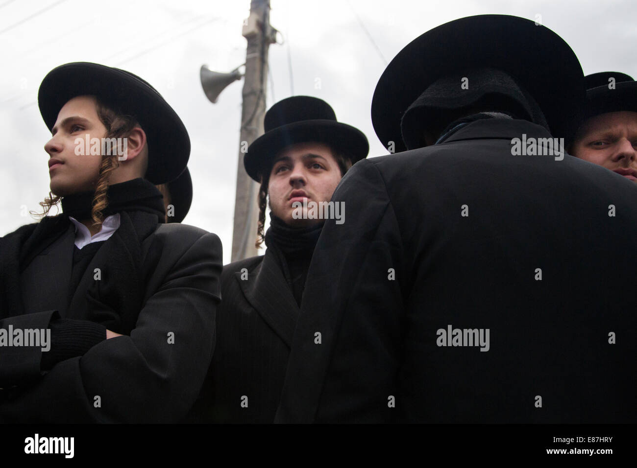 I seguaci del Breslov Hasidic movimento ebraico di fare un pellegrinaggio annuale a Uman ucraina per visitare la tomba di Rabbi Nachman. Foto Stock