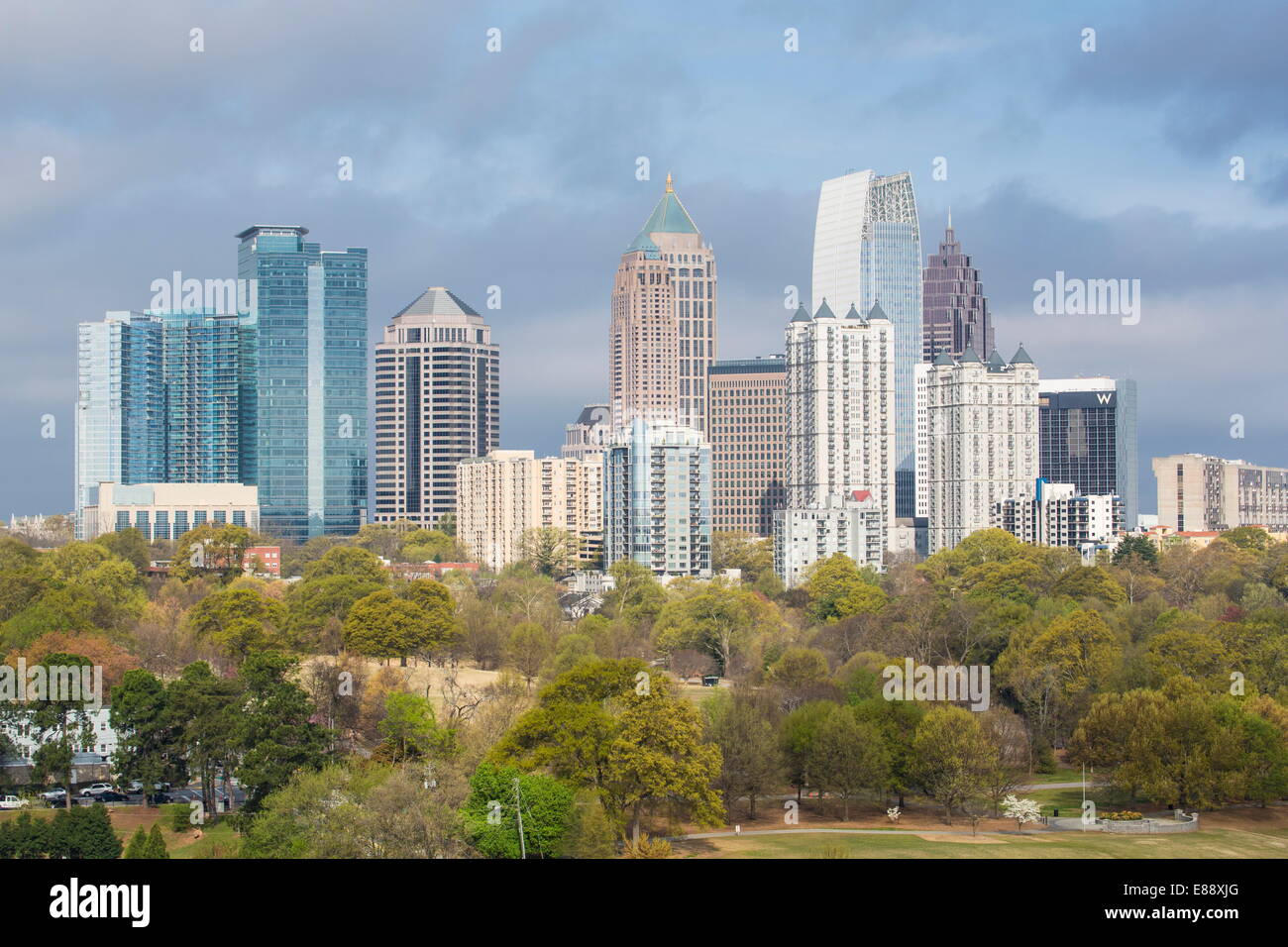 Midtown skyline da Piedmont Park, Atlanta, Georgia, Stati Uniti d'America, America del Nord Foto Stock