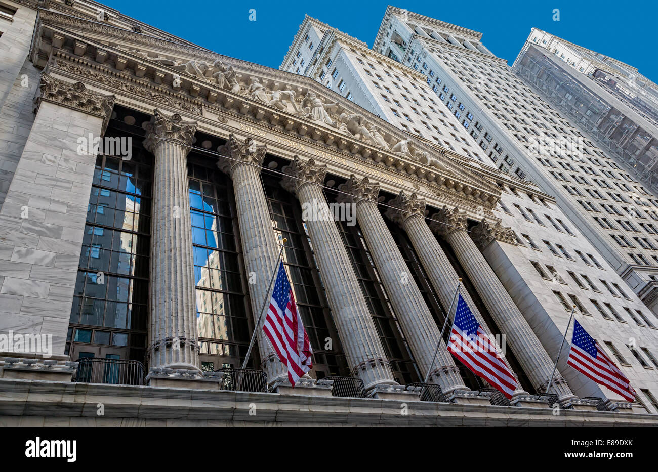 New York Stock Exchange NYSE situato in 11 Wall Street nel Quartiere Finanziario di Manhattan a New York City e New York. Foto Stock