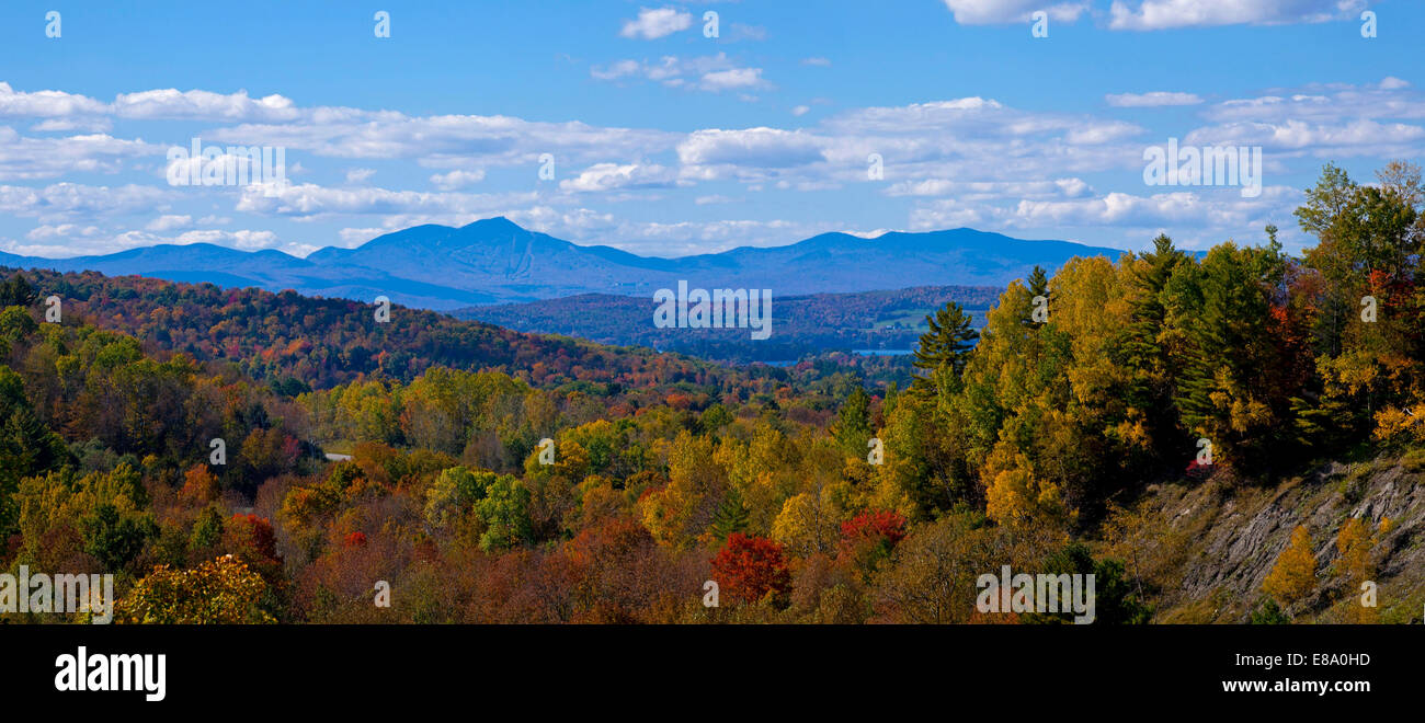 Panorama di montagne Township, Eastern Townships, Stanstead, Quebec, Canada Foto Stock