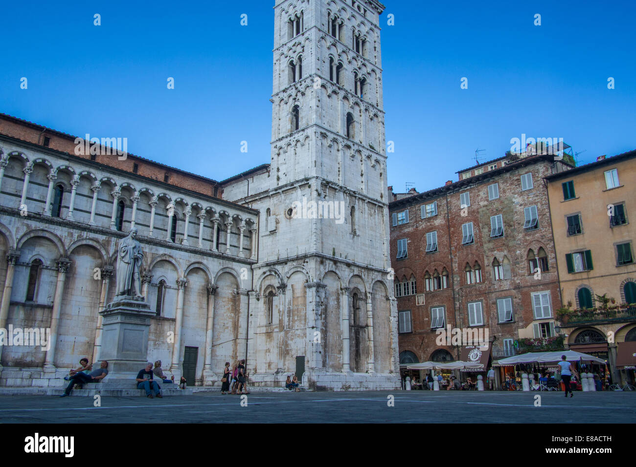 "Michele in Foro', Cattolica romana chiesa basilica nella città di Lucca, Toscana, Italia Foto Stock