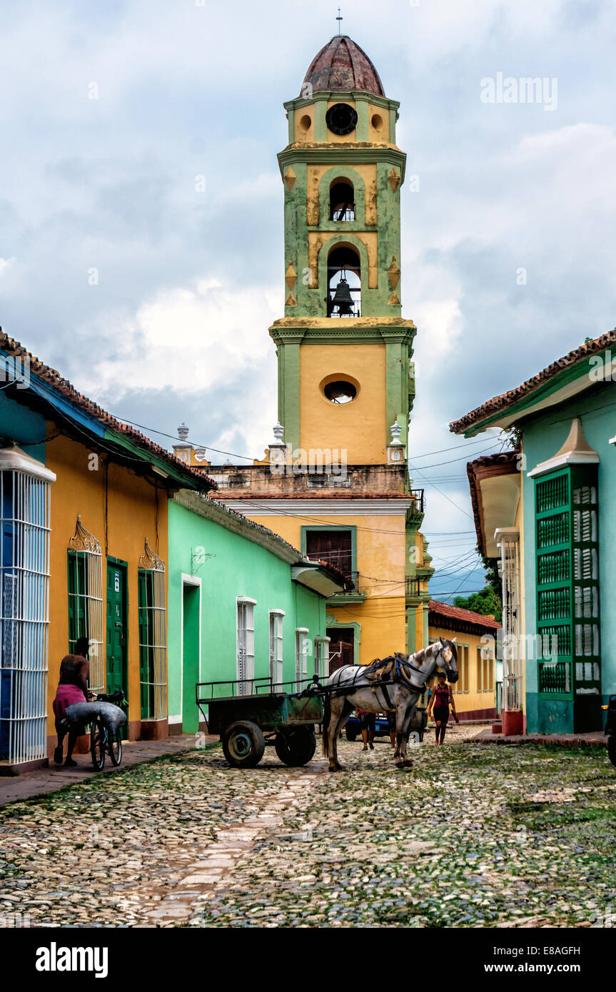 Vista di Trinidad street a Cuba, uno di UNESCOs siti del Patrimonio Mondiale Foto Stock