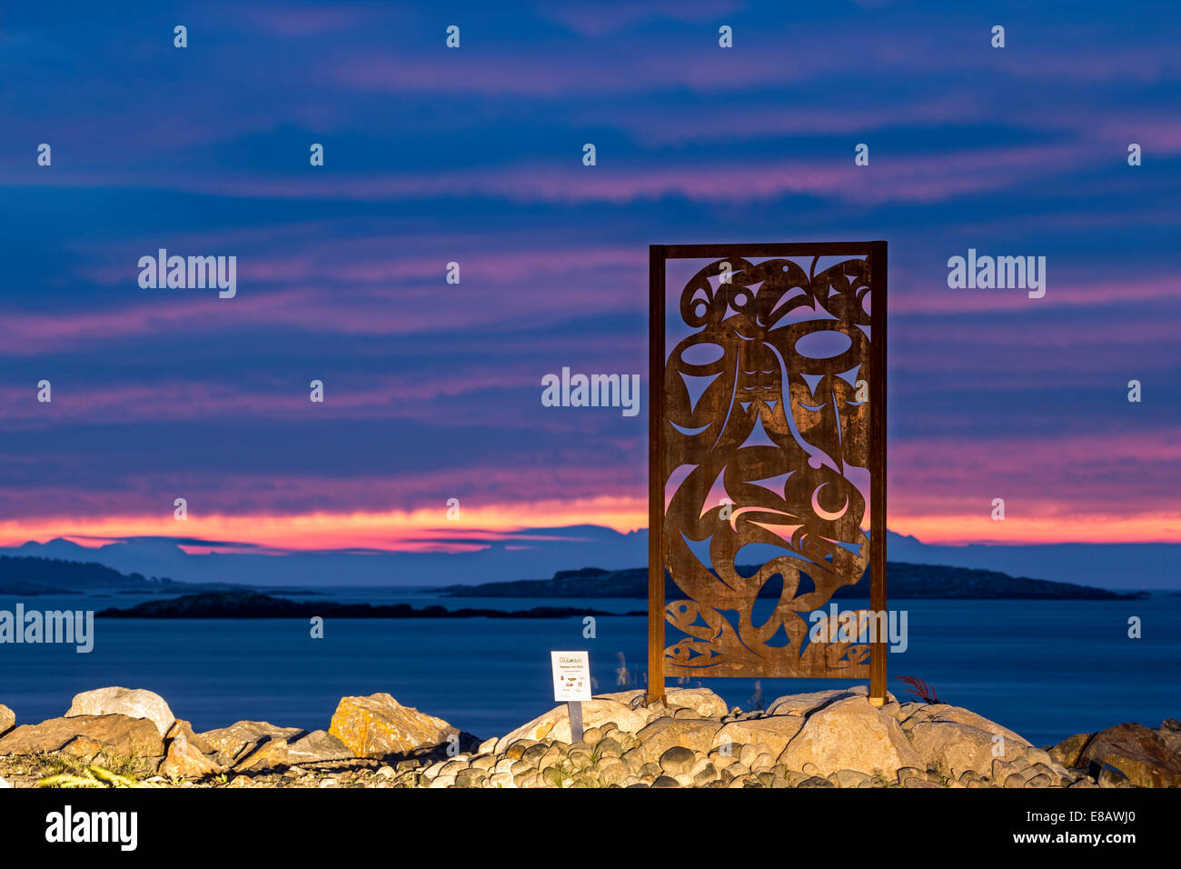 Arte Scultura in Turchia in testa predawn luce-Oak Bay, Victoria, British Columbia, Canada. Foto Stock