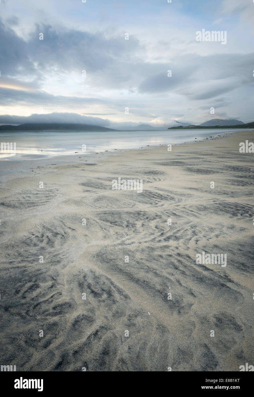 Modelli di sabbia sulla spiaggia Seilebost, Isle of Harris, Ebridi Esterne, Scozia Foto Stock