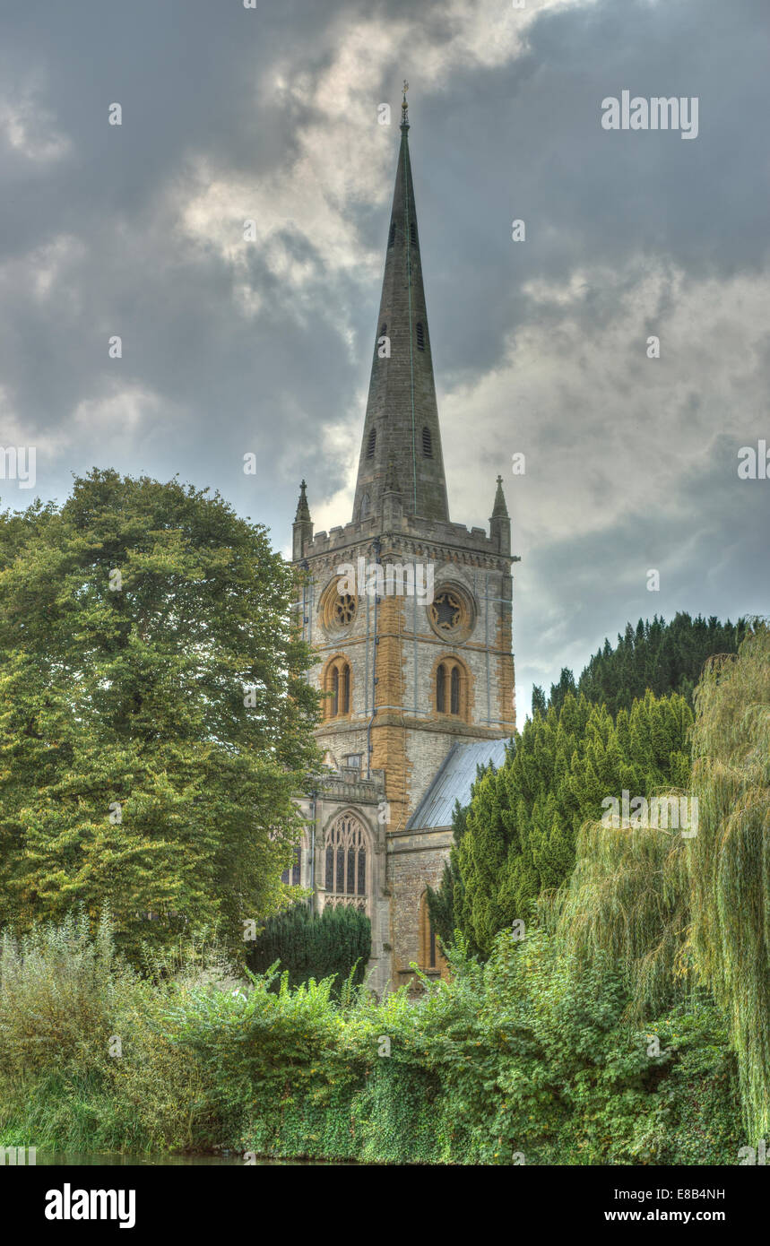 Chiesa della Santa Trinità e il fiume stratford upon avon Foto Stock