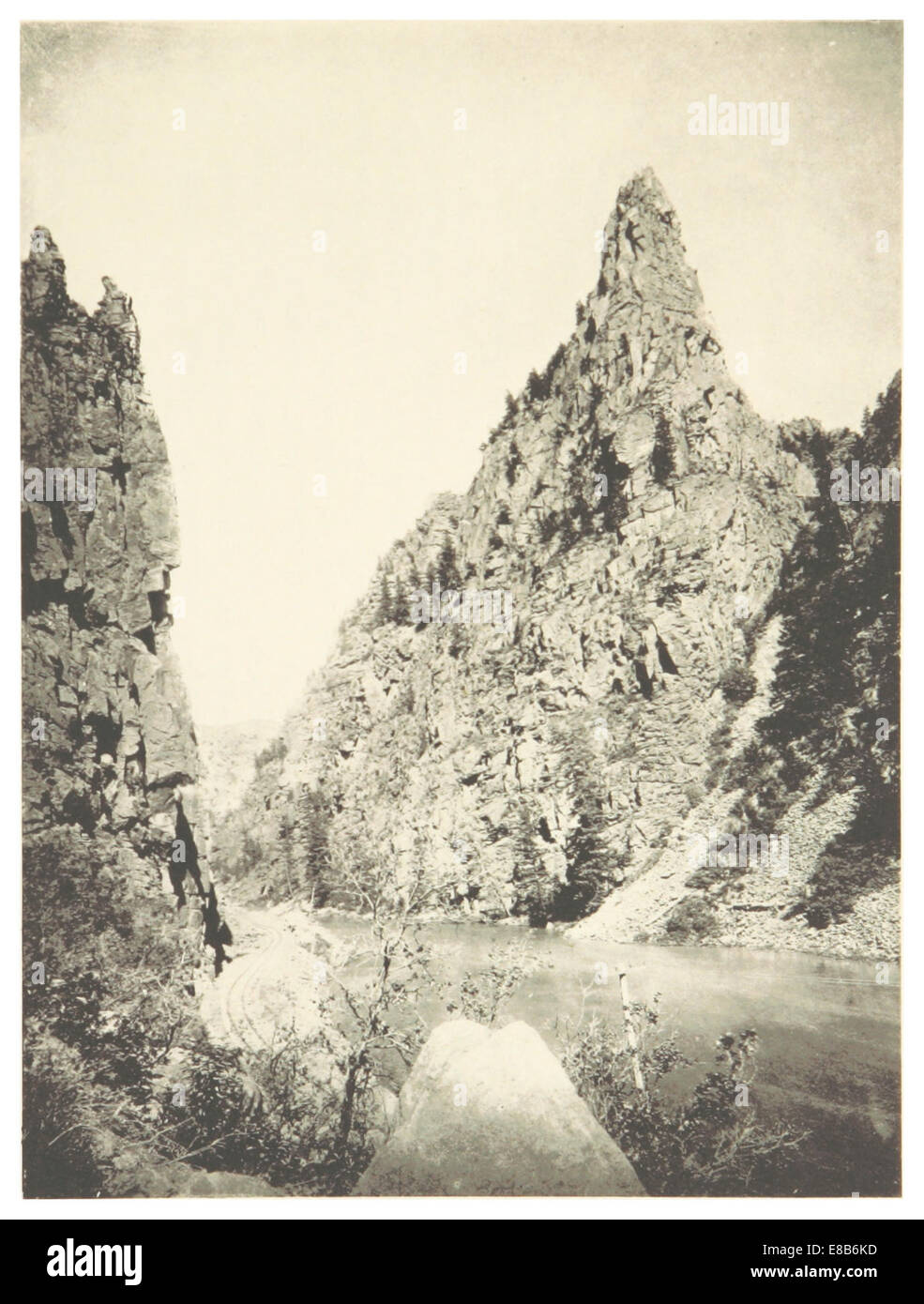 Una mappa del 1887 che illustra il Black Canyon e il Curecanti Needle in Colorado. Il disegno raffigura questi drammatici elementi naturali delle Montagne Rocciose. Foto Stock