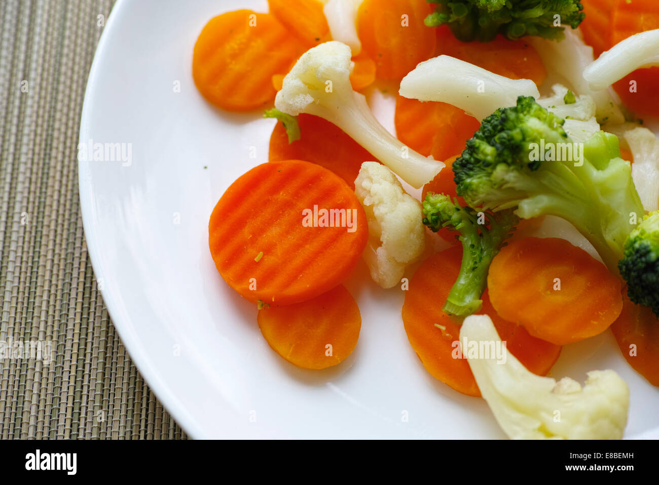 La carota, broccoli e cavolfiori. Medio formato di rendering del colore e la qualità dell'immagine. Foto Stock