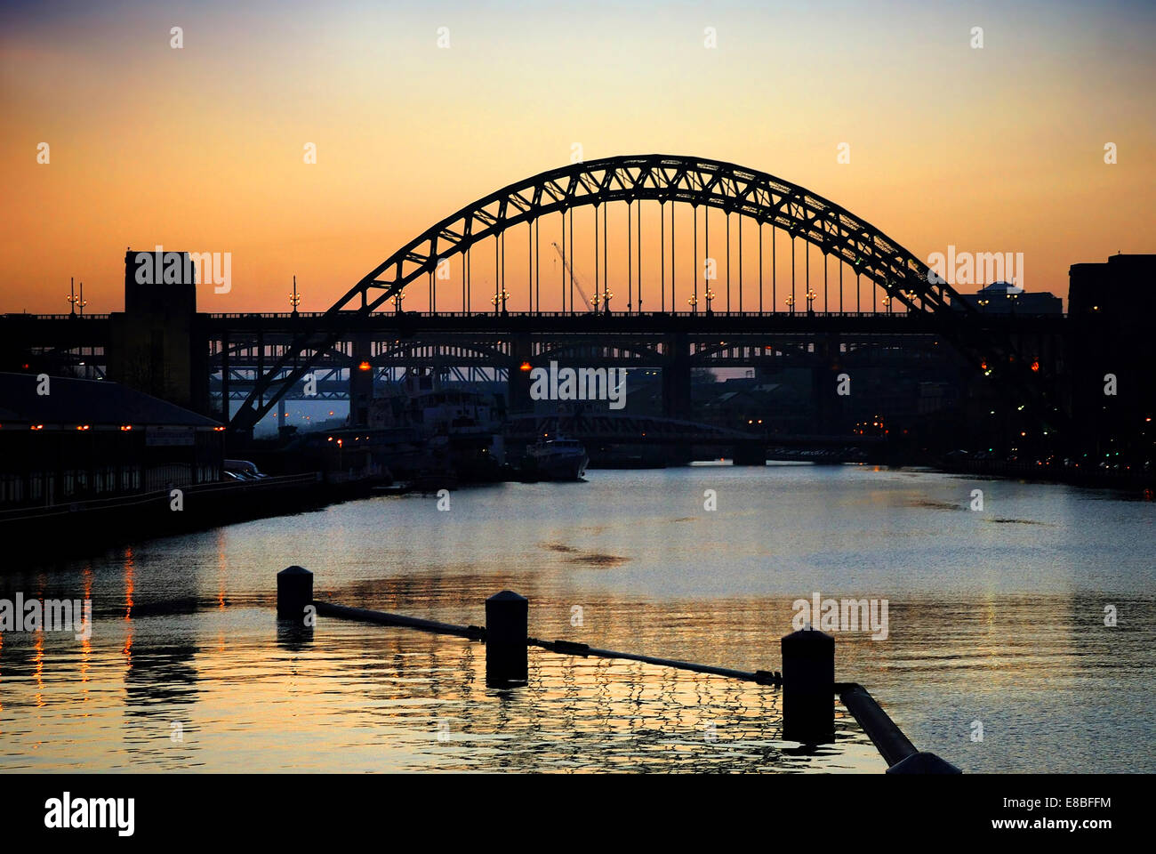 Fiume Tyne tramonto,/Newcastle Gateshead Foto Stock