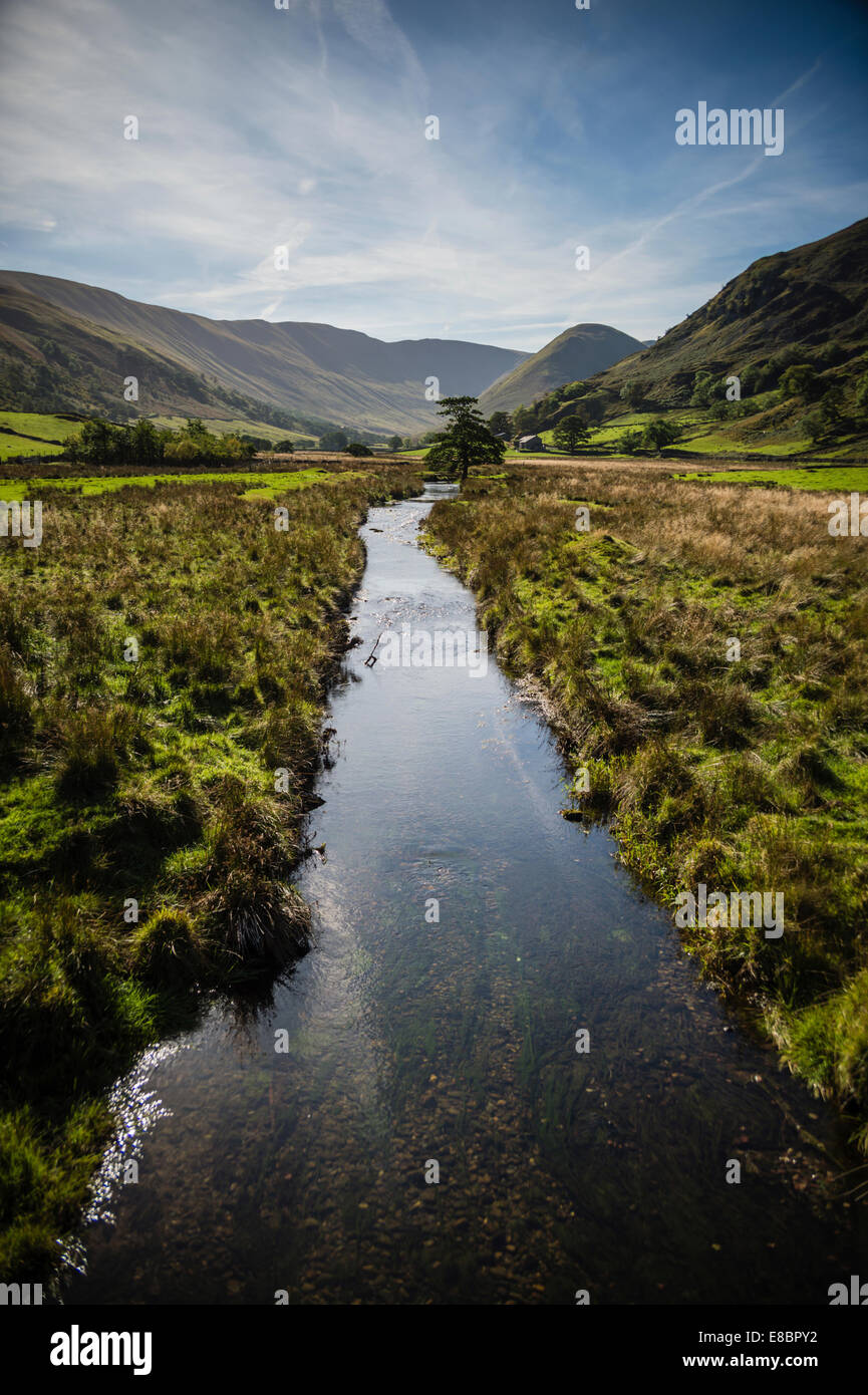 Rampsgill Beck e Howe grano in Martindale, Lake District inglese, UK. Foto Stock