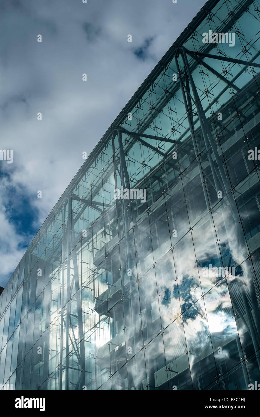 Ufficio moderno blocco su Euston Road, London, Regno Unito Foto Stock