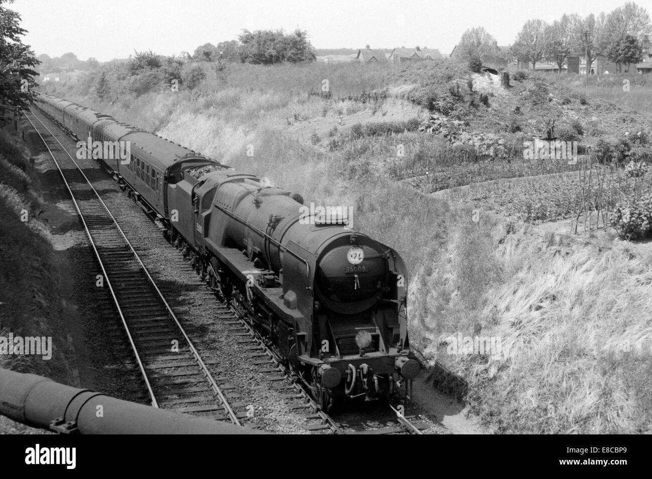 Original British Railways locomotiva a vapore della marina mercantile 35009 classe shaw savill 1960s Foto Stock