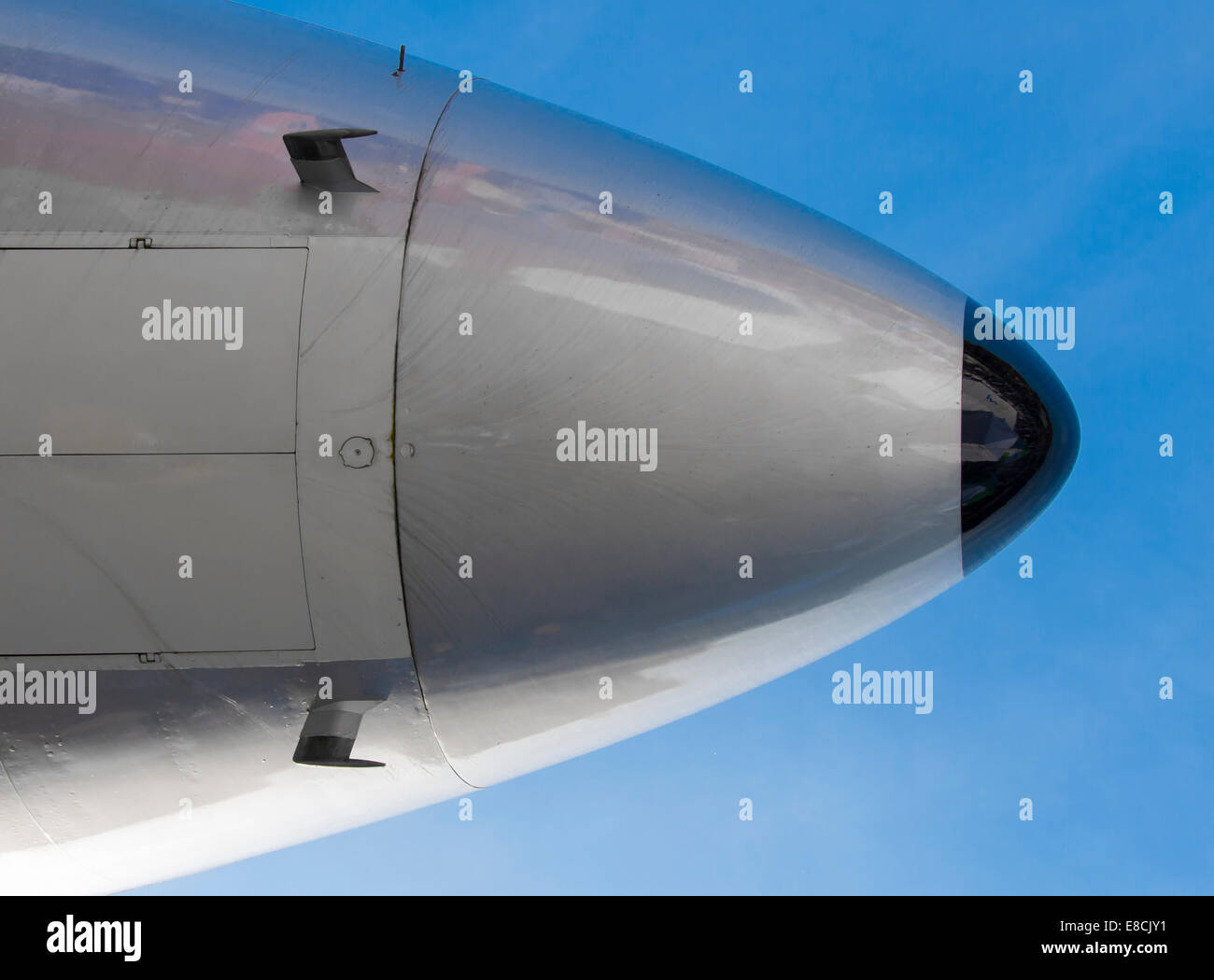 Douglas DC-3 naso da sotto Foto Stock