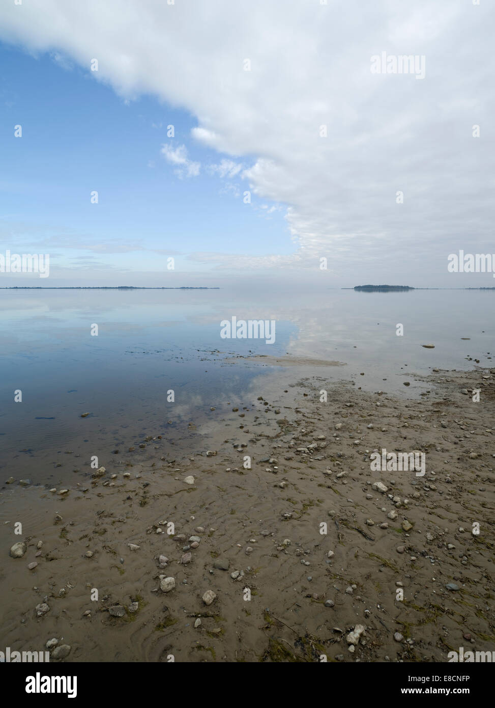 Lago Lämmijärv ( che è parte del lago Peipsi ) vicino Räpina. Estonia Foto Stock