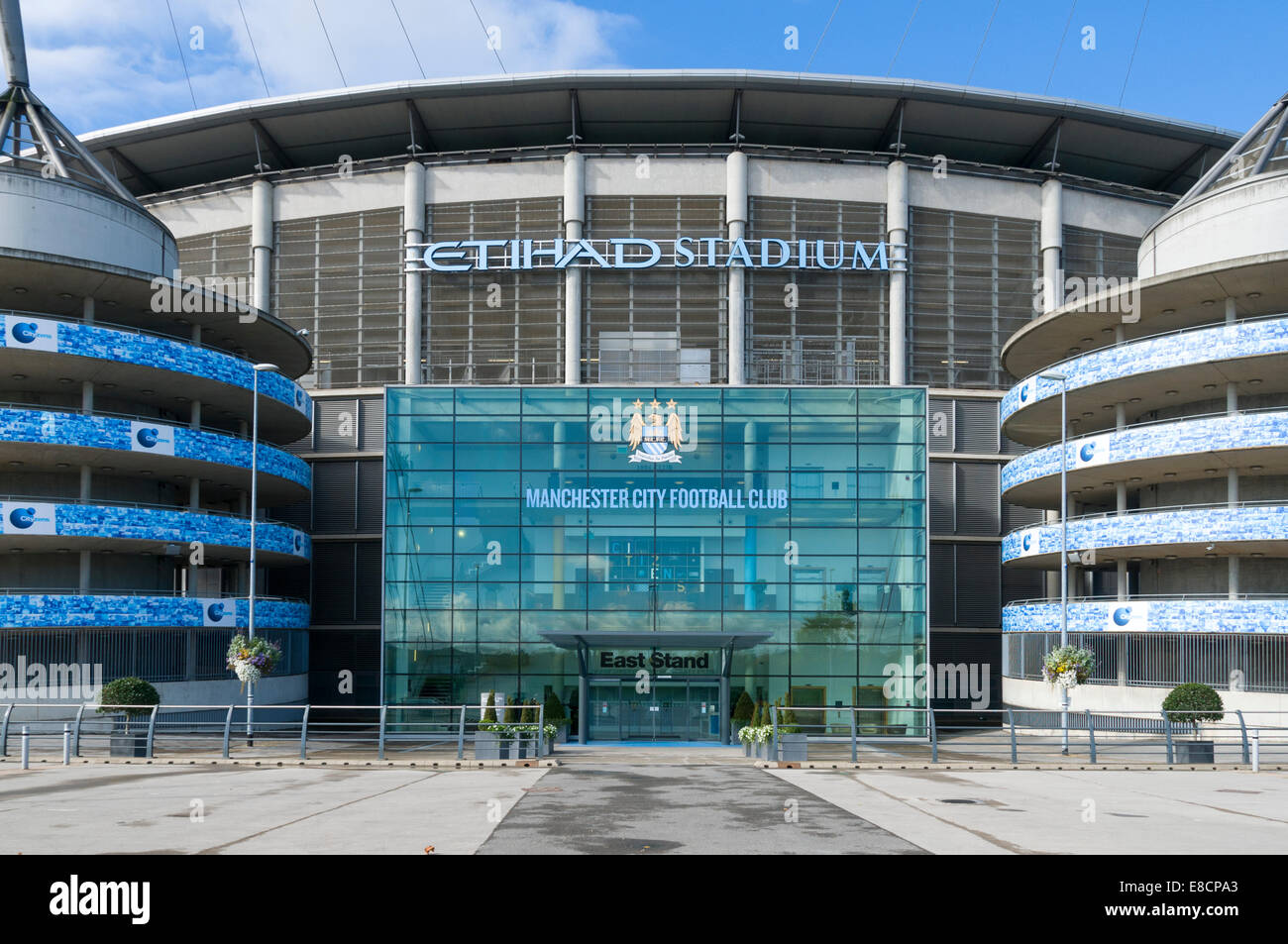 City of Manchester Stadium (Etihad Stadium), East Stand ingresso, Clayton, Manchester, Inghilterra, Regno Unito. Foto Stock