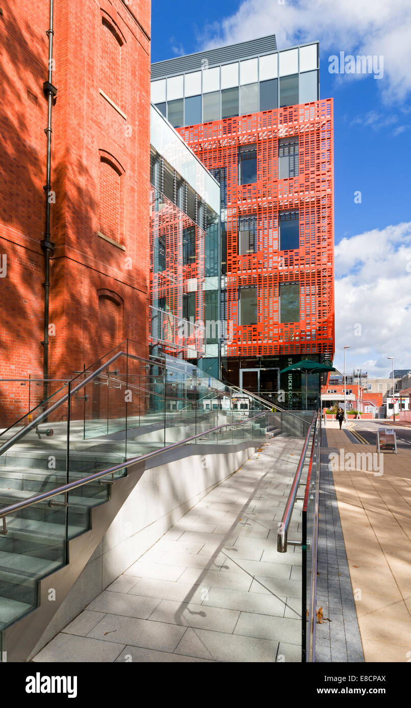 L'edificio Citylabs. Ufficio e laboratorio spazio per bio salute società. Fuori Oxford Road, Manchester, Inghilterra, Regno Unito. Foto Stock