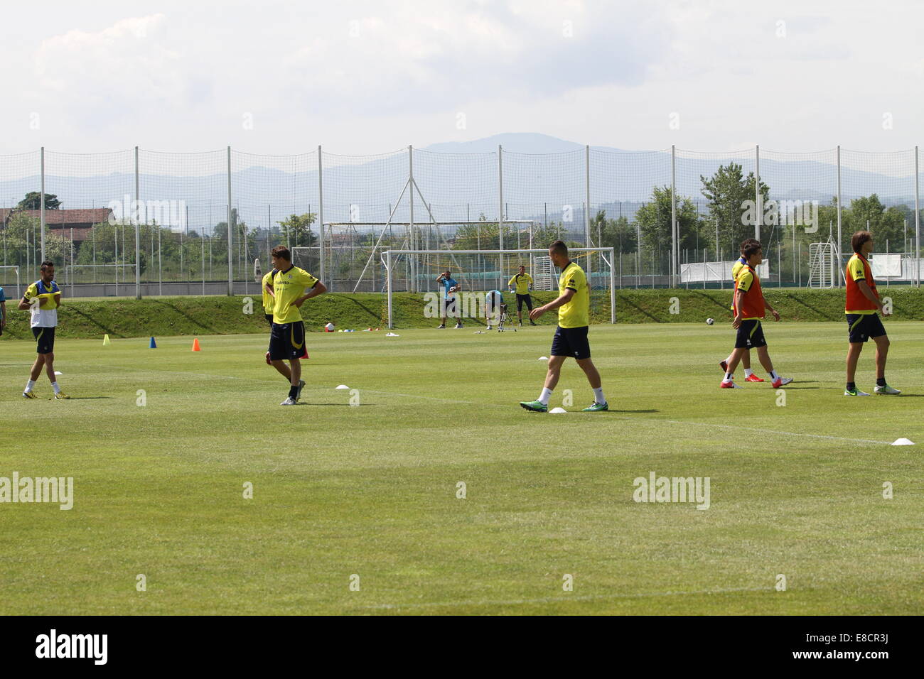 Il giocatore del Parma F.C., giocare nella Serie A italiana di Football League, avente una formazione presso il Centro Sportivo di Collecchio. Foto Stock