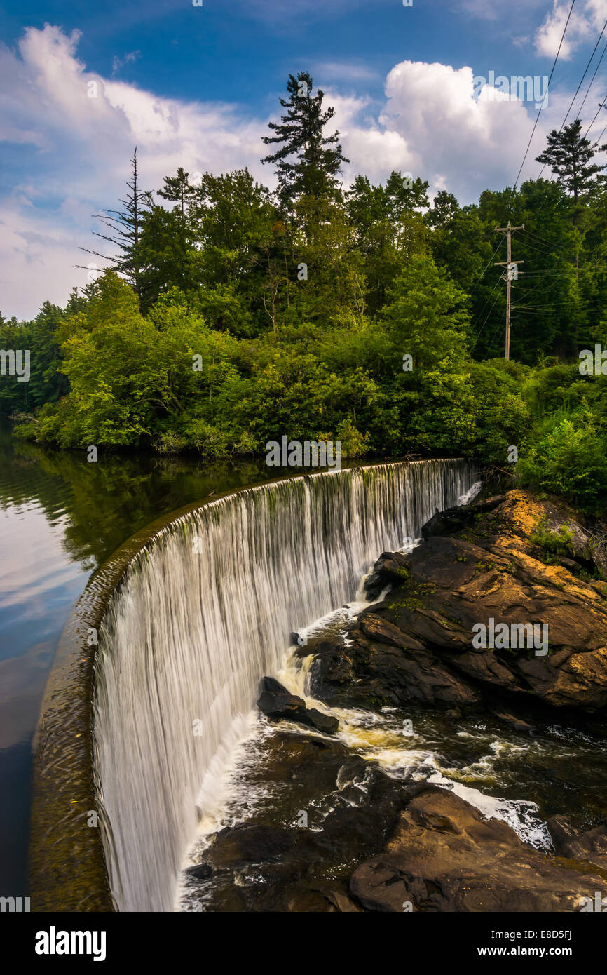 Diga sul Lago di Sequoyah Highlands, North Carolina. Foto Stock