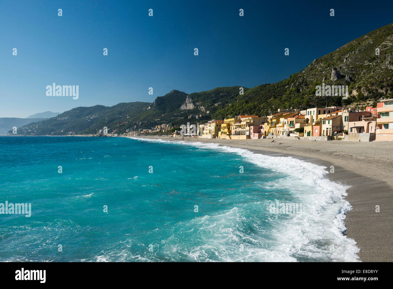 Tipiche Case Sulla Spiaggia Varigotti Finale Ligure E La