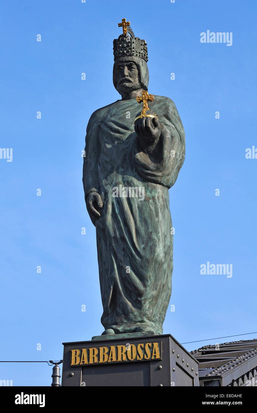 Statua di imperatore Federico Barbarossa, 1122-1190, Brooksbrücke, Amburgo, Germania Foto Stock