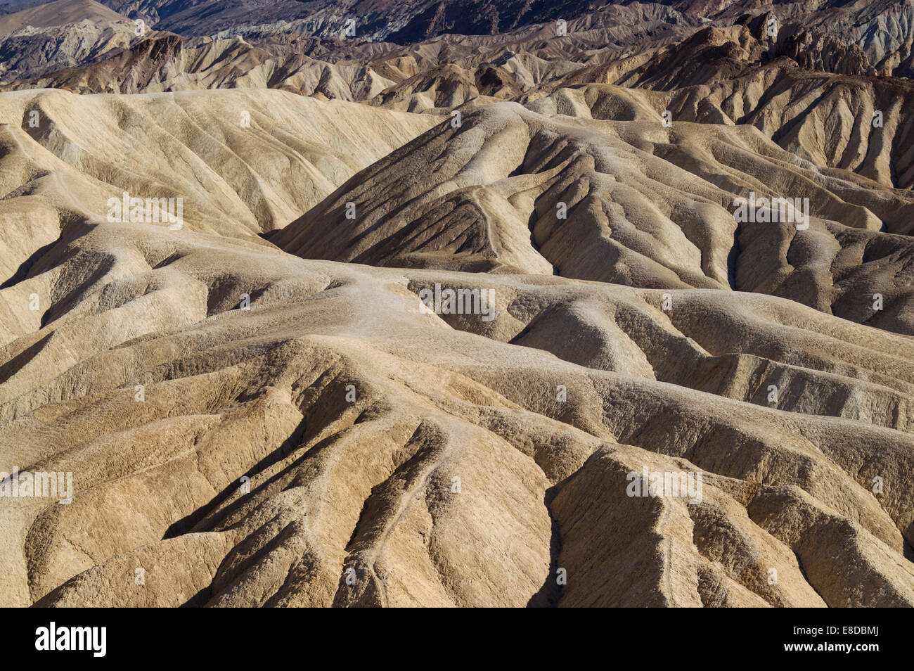 Badlands eroso in Gower Gulch visto da Zabriskie Point, Parco Nazionale della Valle della Morte, CALIFORNIA, STATI UNITI D'AMERICA Foto Stock