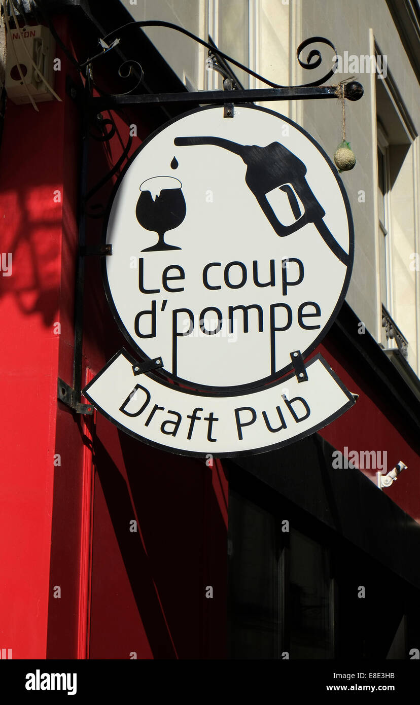 Hanging pub segno, Nantes, Francia Foto Stock