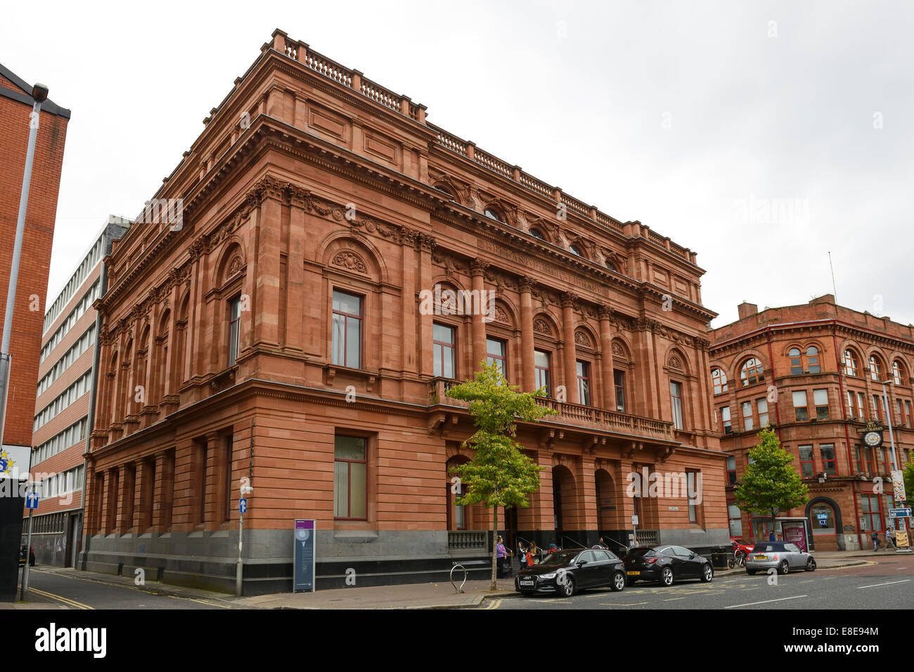 Belfast Central Library sulla Royal Avenue Belfast Irlanda del Nord Regno Unito Foto Stock